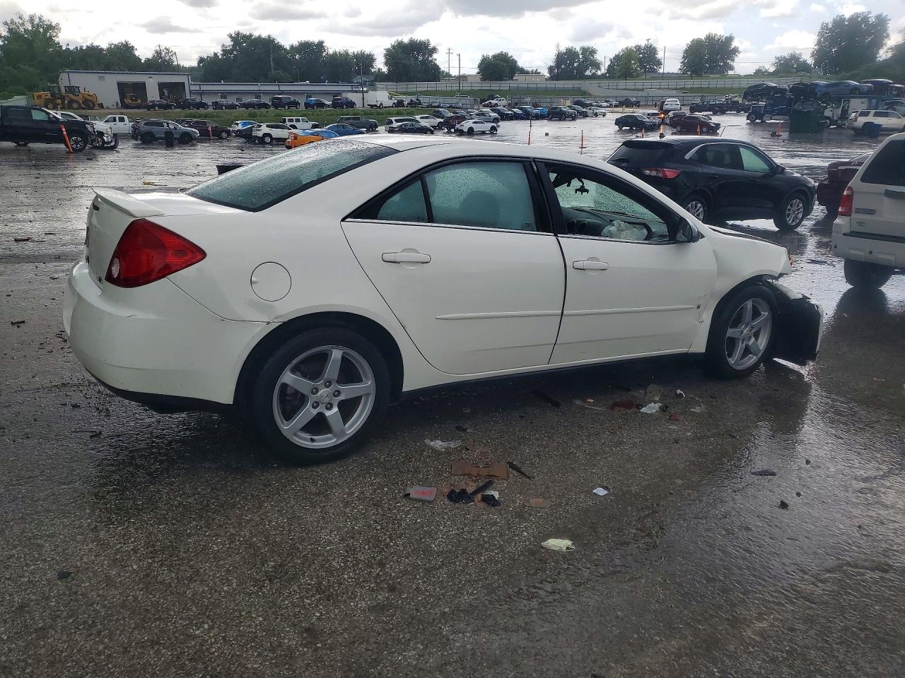 2007 Pontiac G6 Base Белый vin: 1G2ZG58N474194166