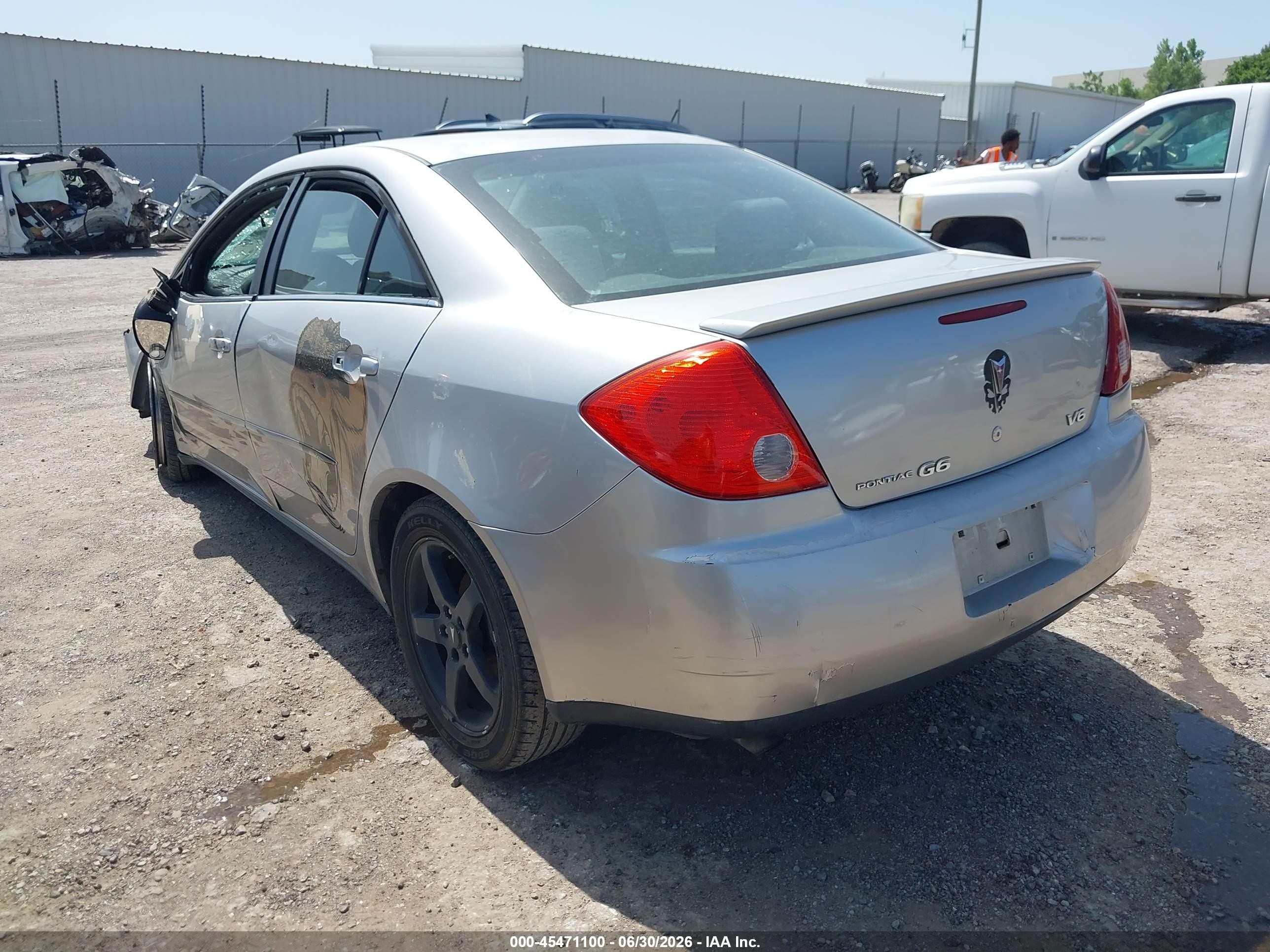 2007 Pontiac G6   Silver vin: 1G2ZG58N574123493