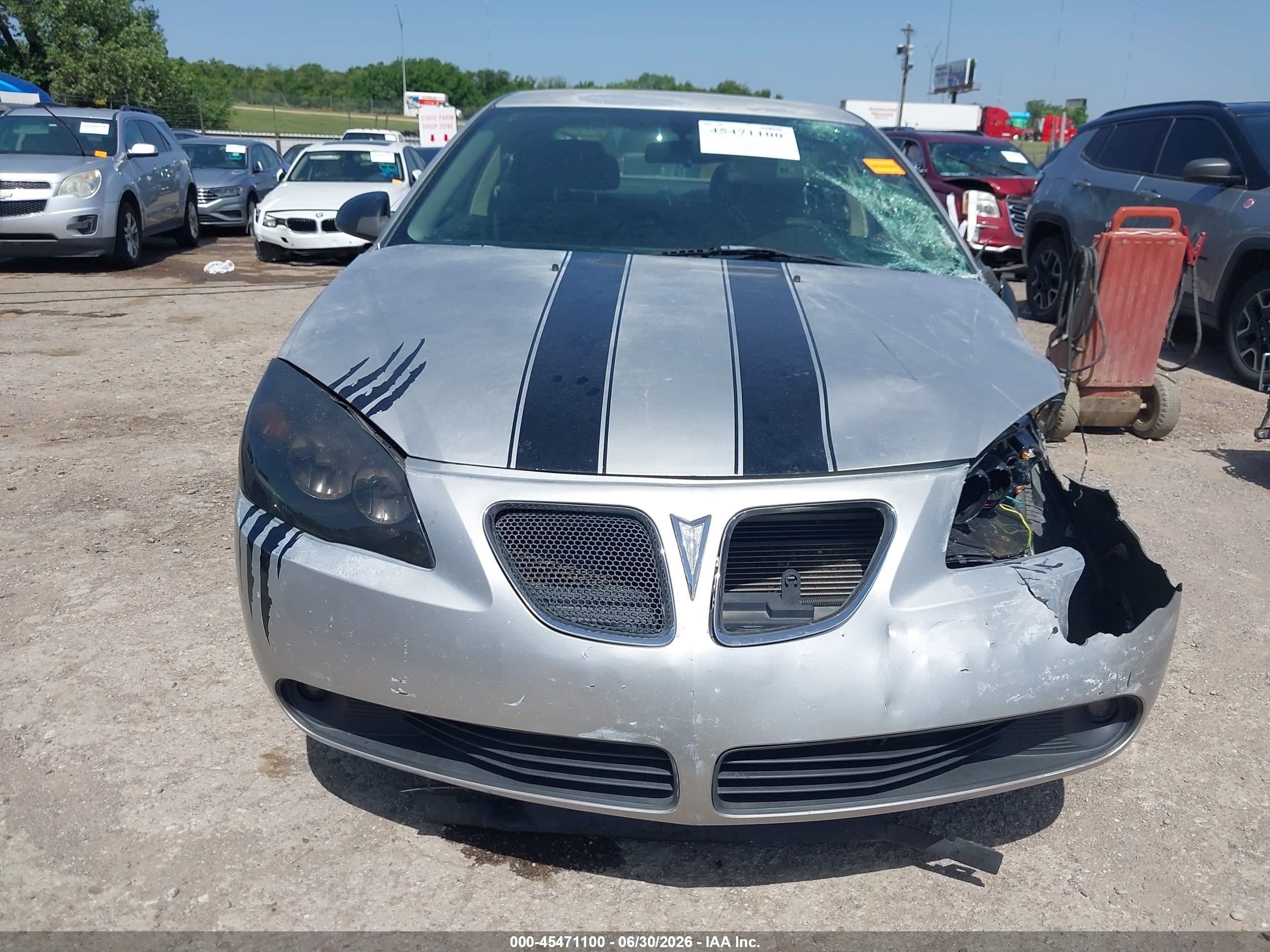 2007 Pontiac G6   Silver vin: 1G2ZG58N574123493