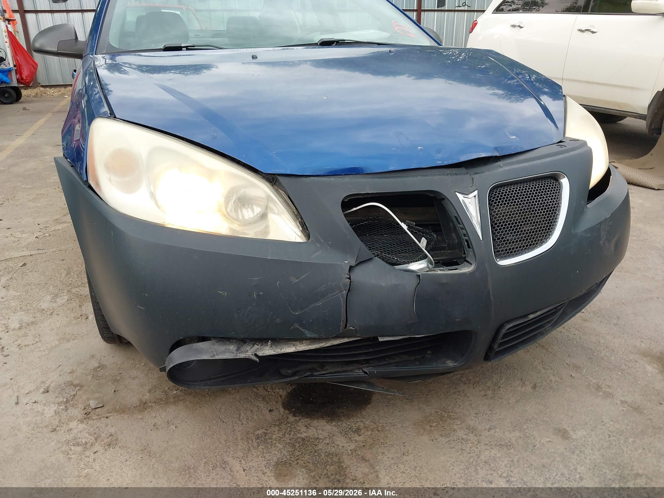2007 Pontiac G6   Blue vin: 1G2ZG58N574137880