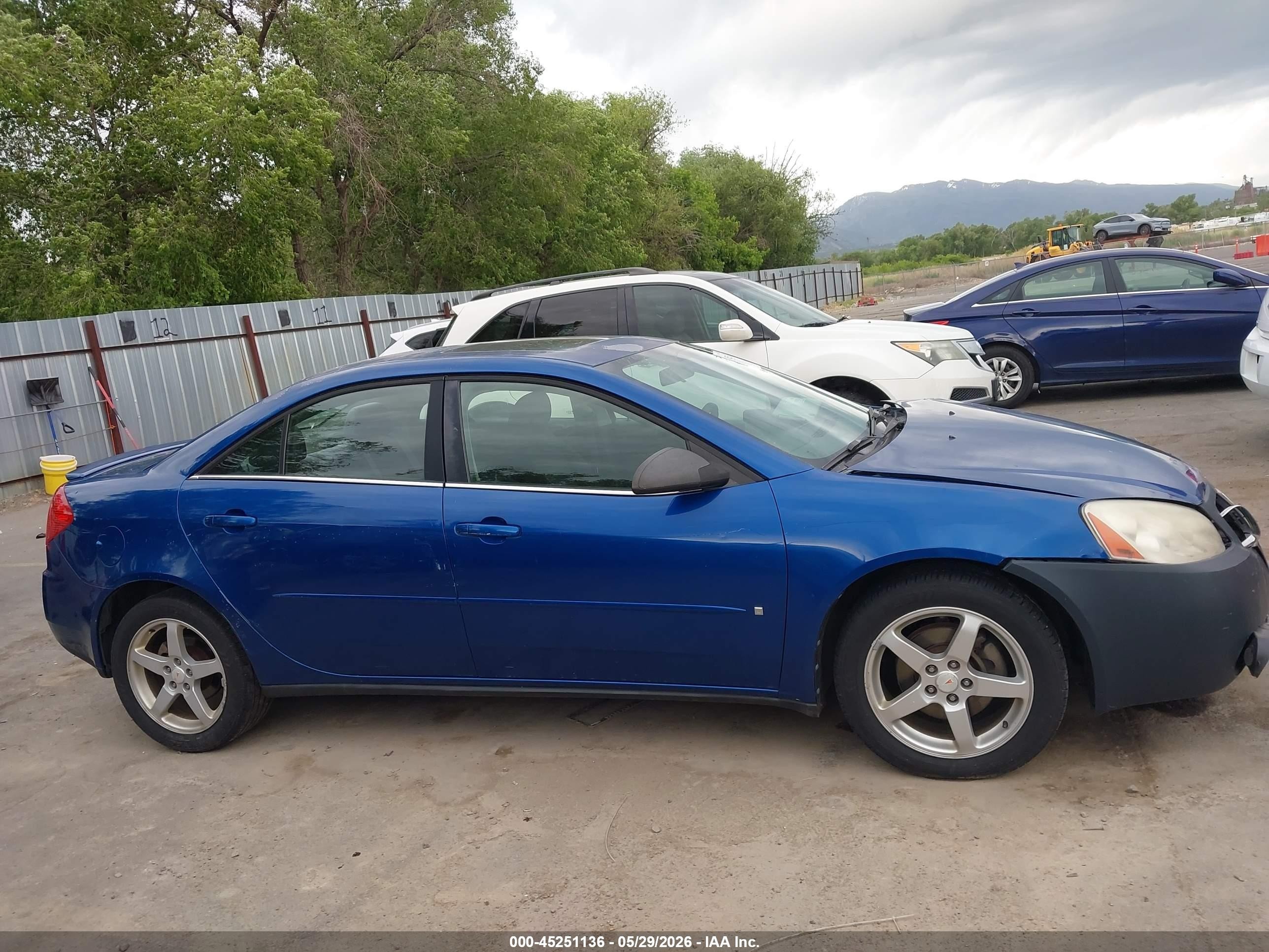 2007 Pontiac G6   Blue vin: 1G2ZG58N574137880