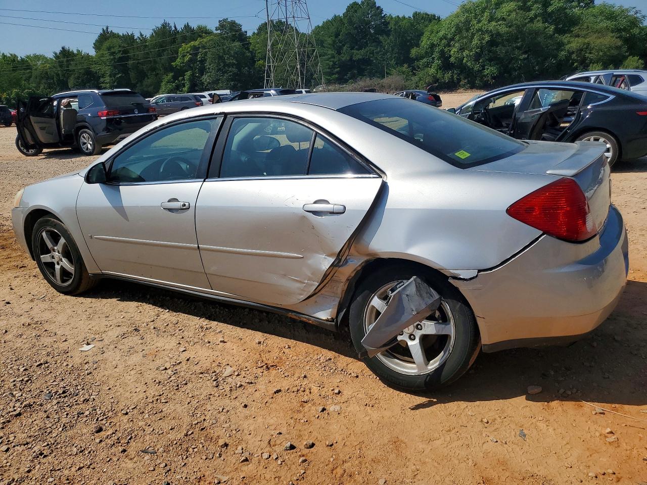 2007 Pontiac G6 Base Silver vin: 1G2ZG58N574152508