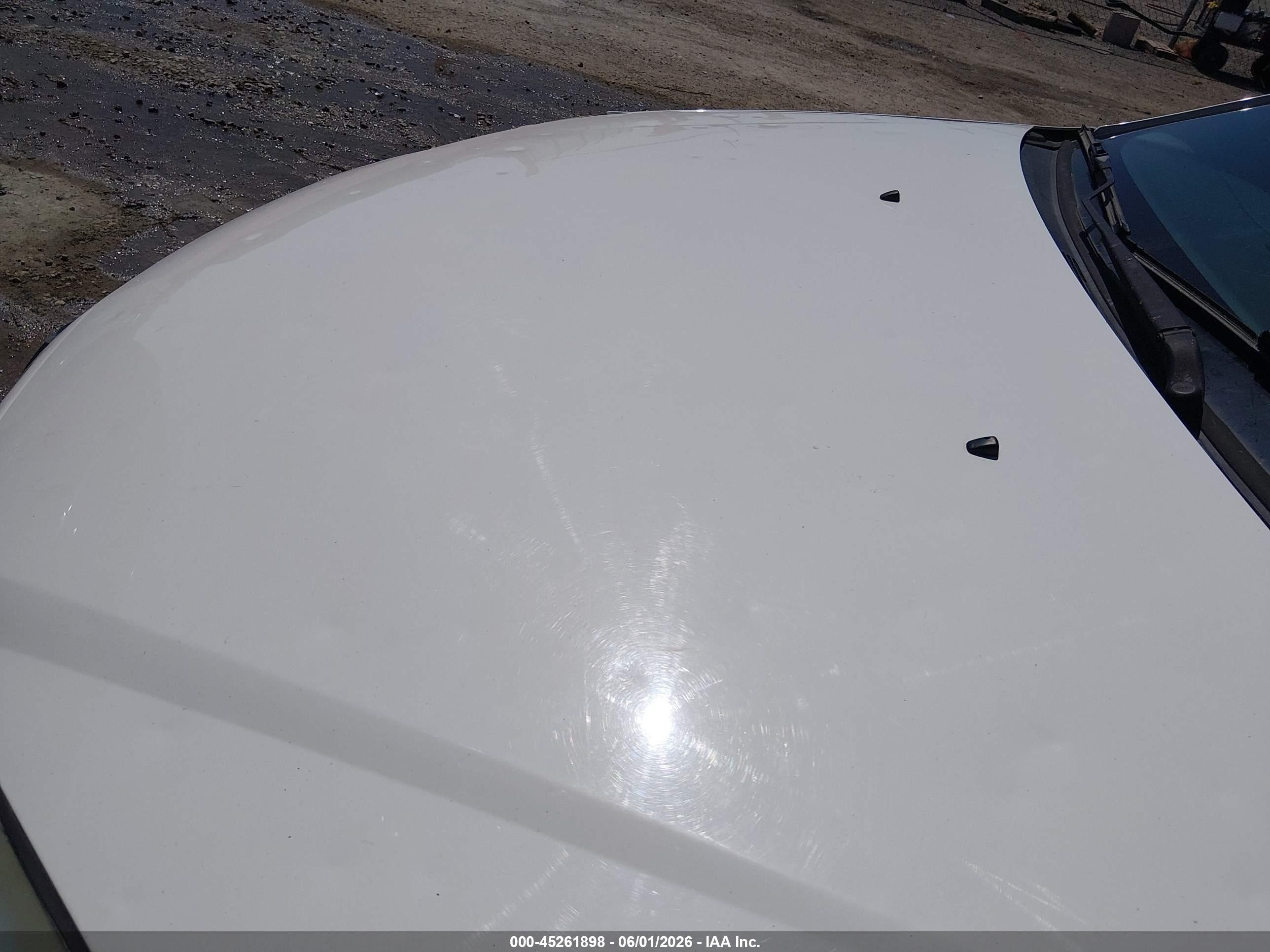 2007 Pontiac G6   White vin: 1G2ZG58N574185427