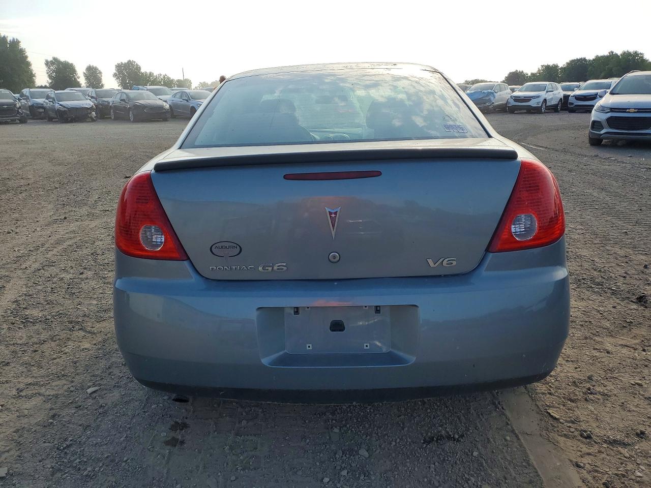 2007 Pontiac G6 Base Gray vin: 1G2ZG58N574270431