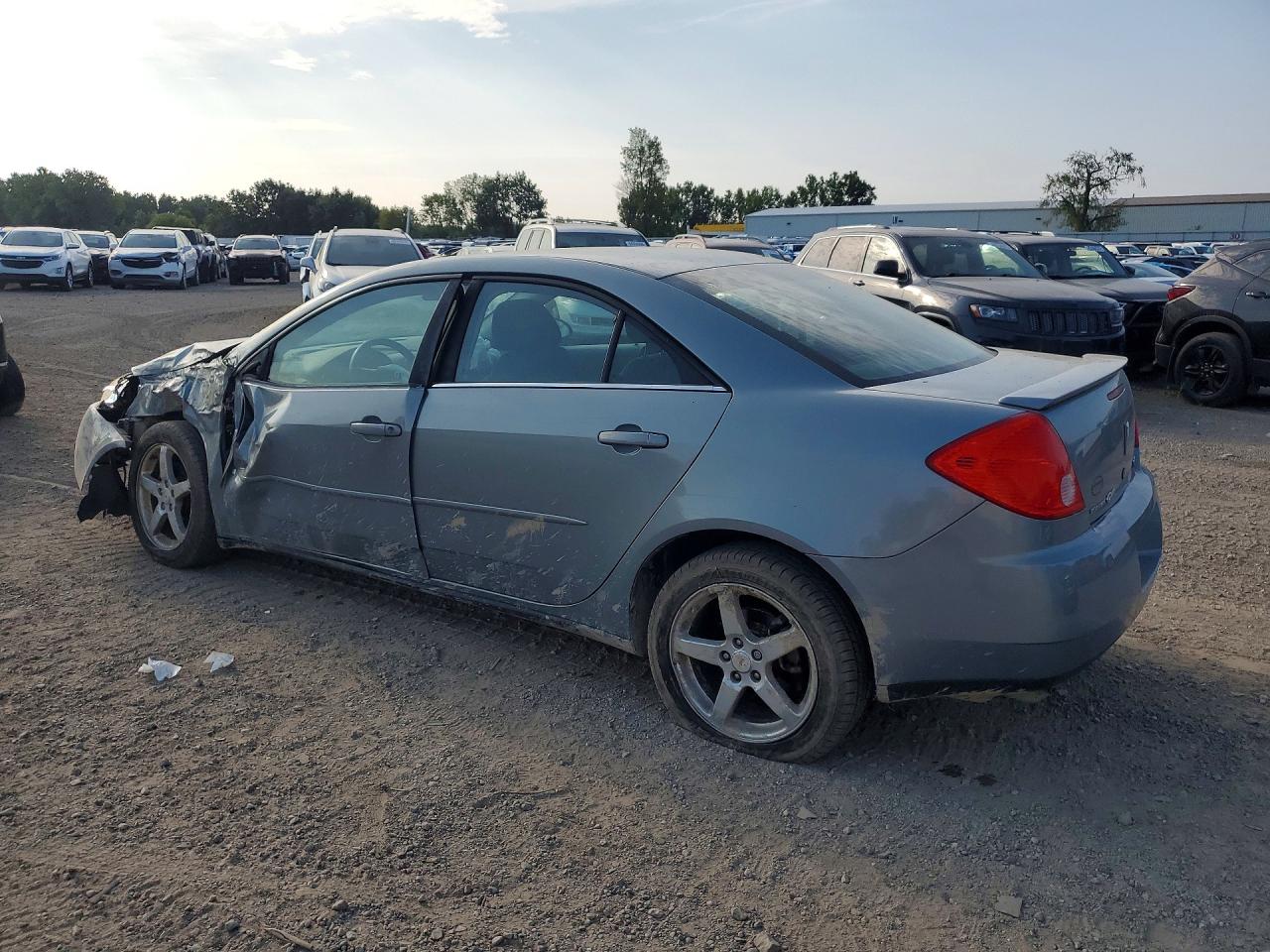 2007 Pontiac G6 Base Gray vin: 1G2ZG58N574270431
