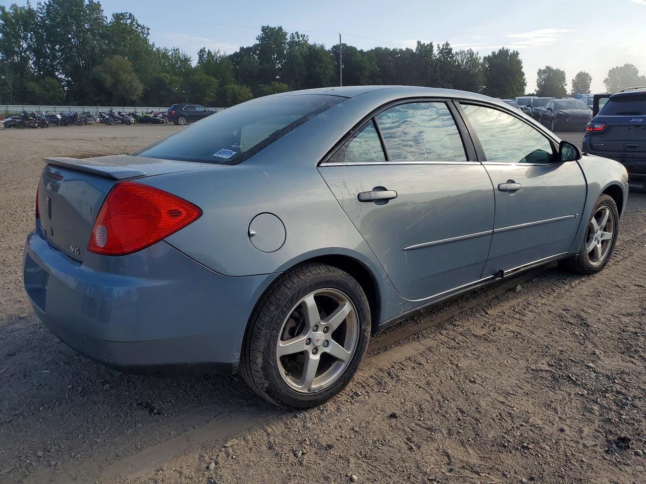 2007 Pontiac G6 Base Gray vin: 1G2ZG58N574270431