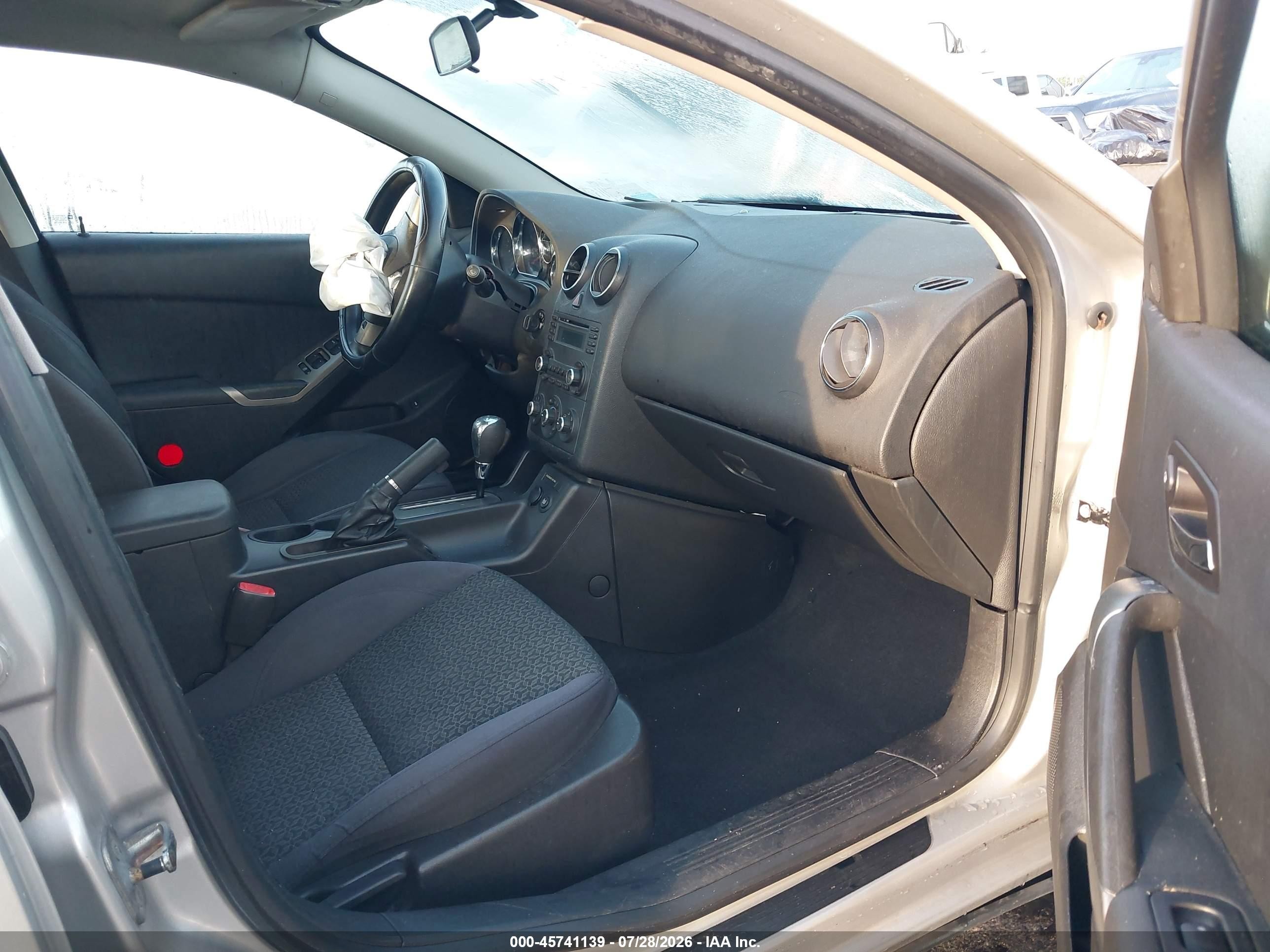 2007 Pontiac G6   Серебряный vin: 1G2ZG58N774141042