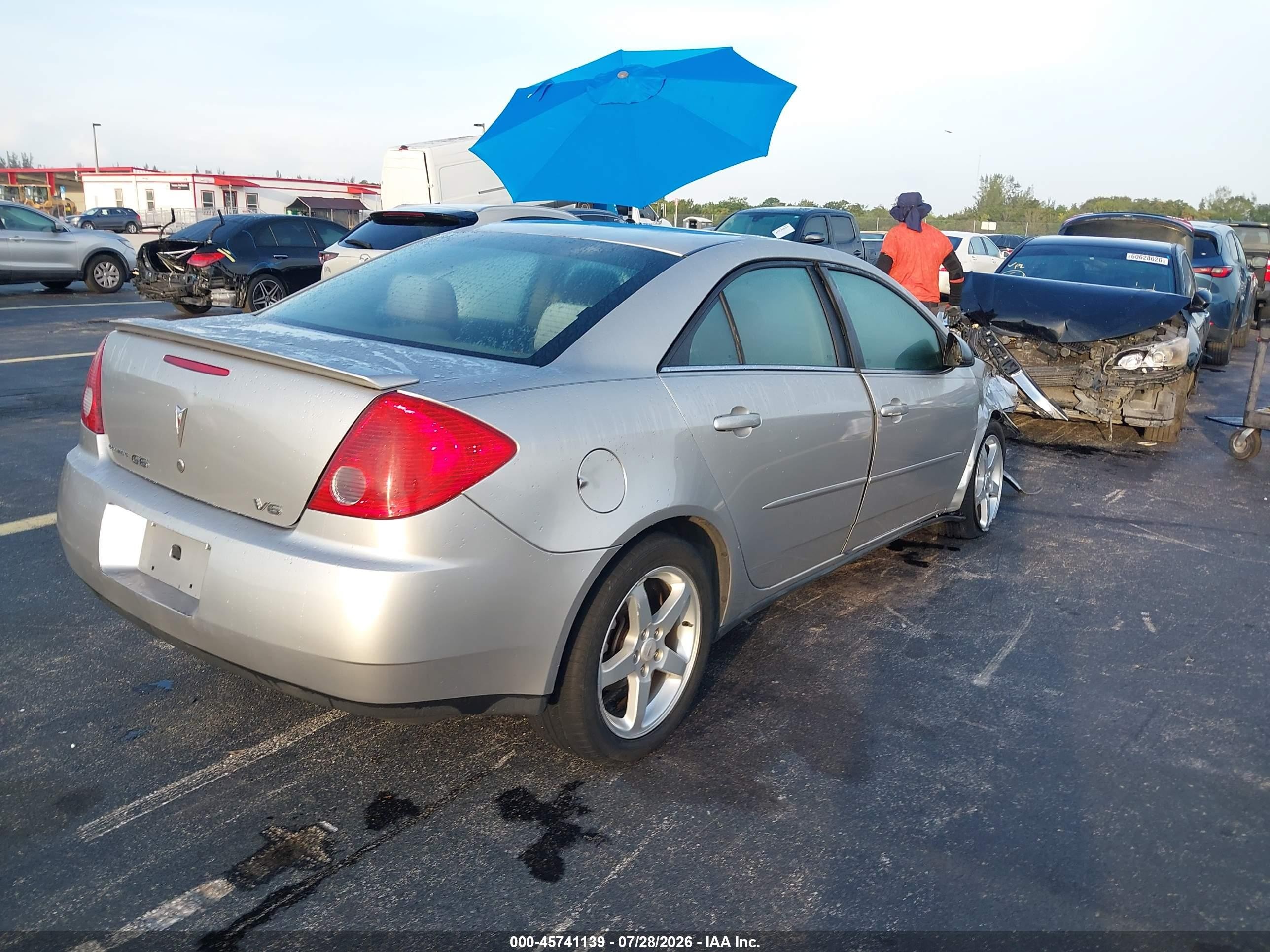2007 Pontiac G6   Серебряный vin: 1G2ZG58N774141042