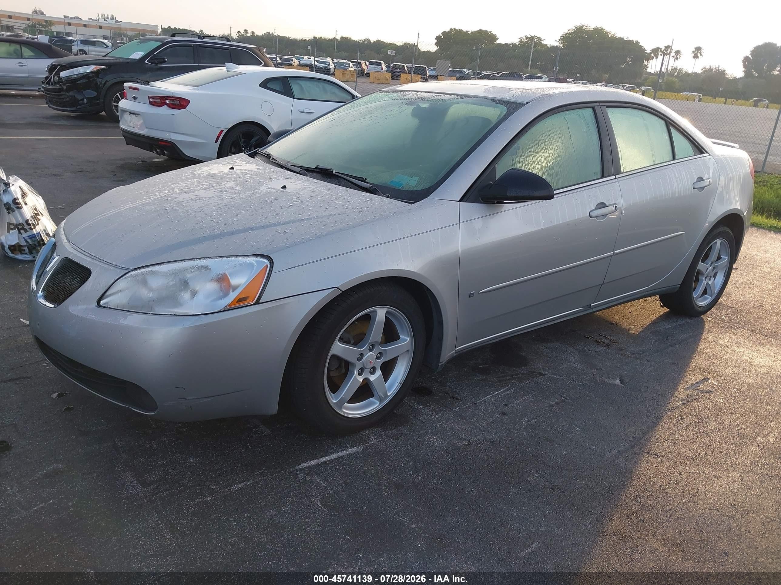 2007 Pontiac G6   Серебряный vin: 1G2ZG58N774141042