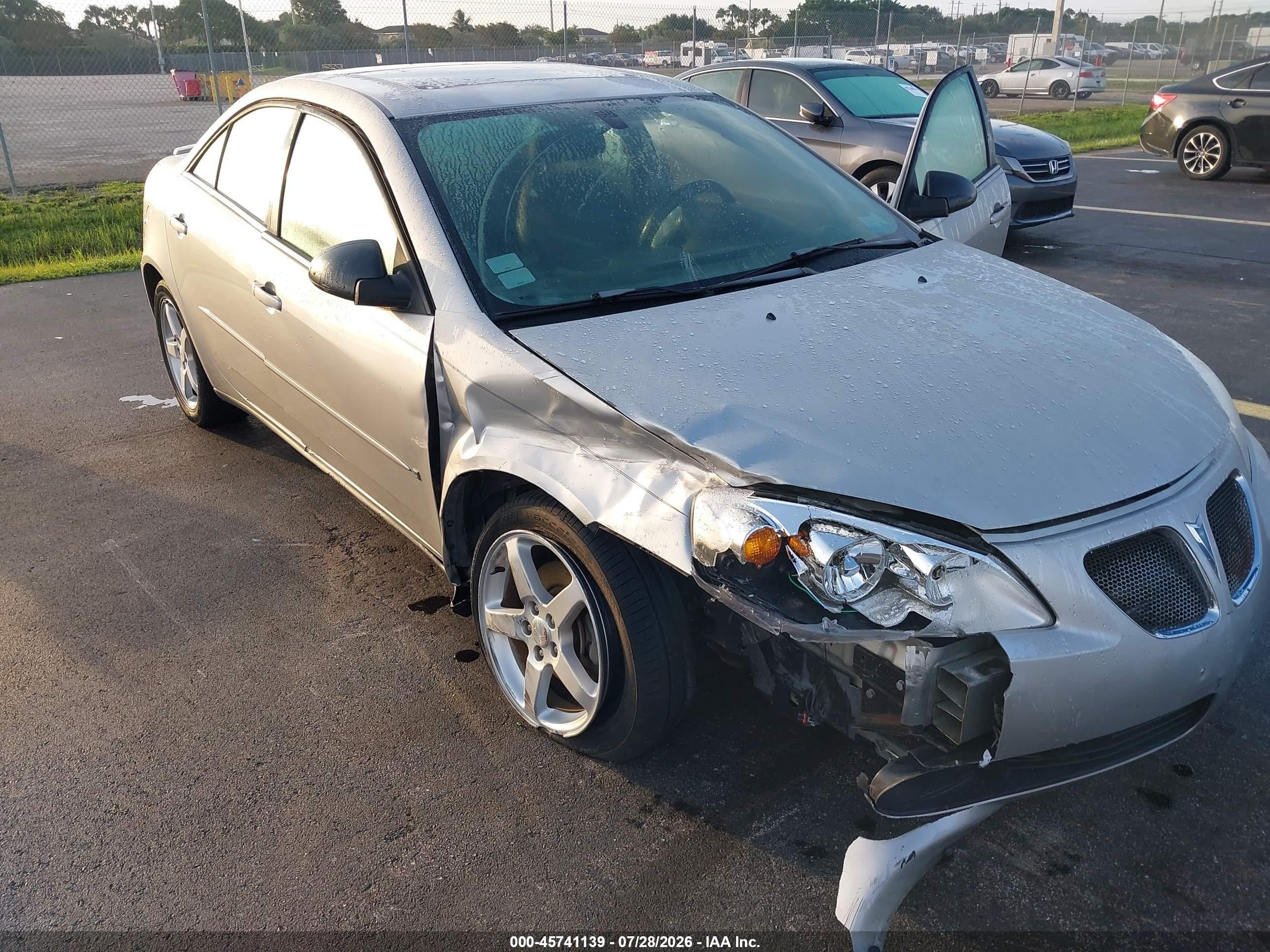 2007 Pontiac G6   Серебряный vin: 1G2ZG58N774141042