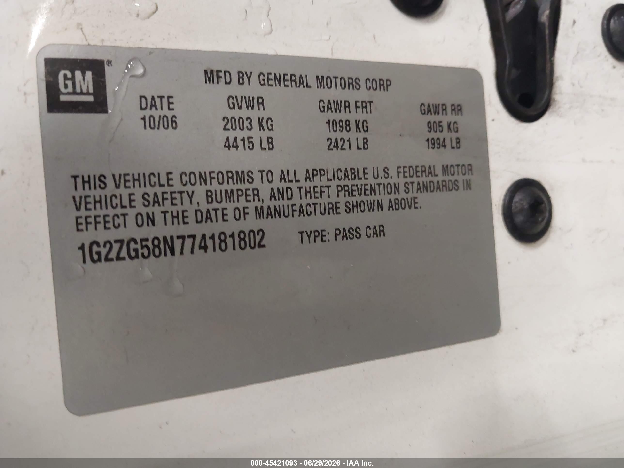 2007 Pontiac G6 White vin: 1G2ZG58N774181802