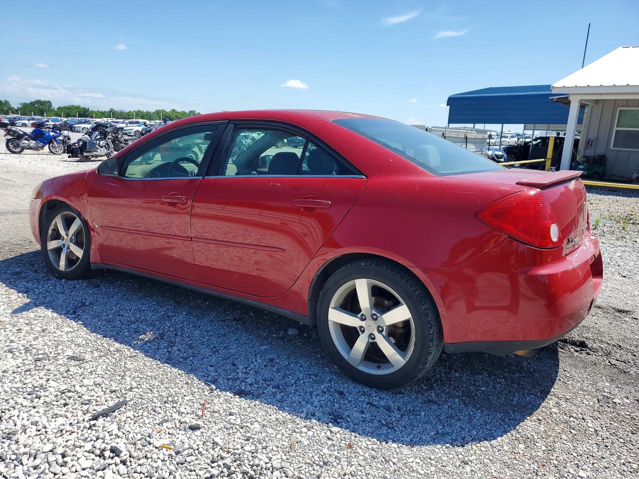 2007 Pontiac G6 Base Red vin: 1G2ZG58N974143374