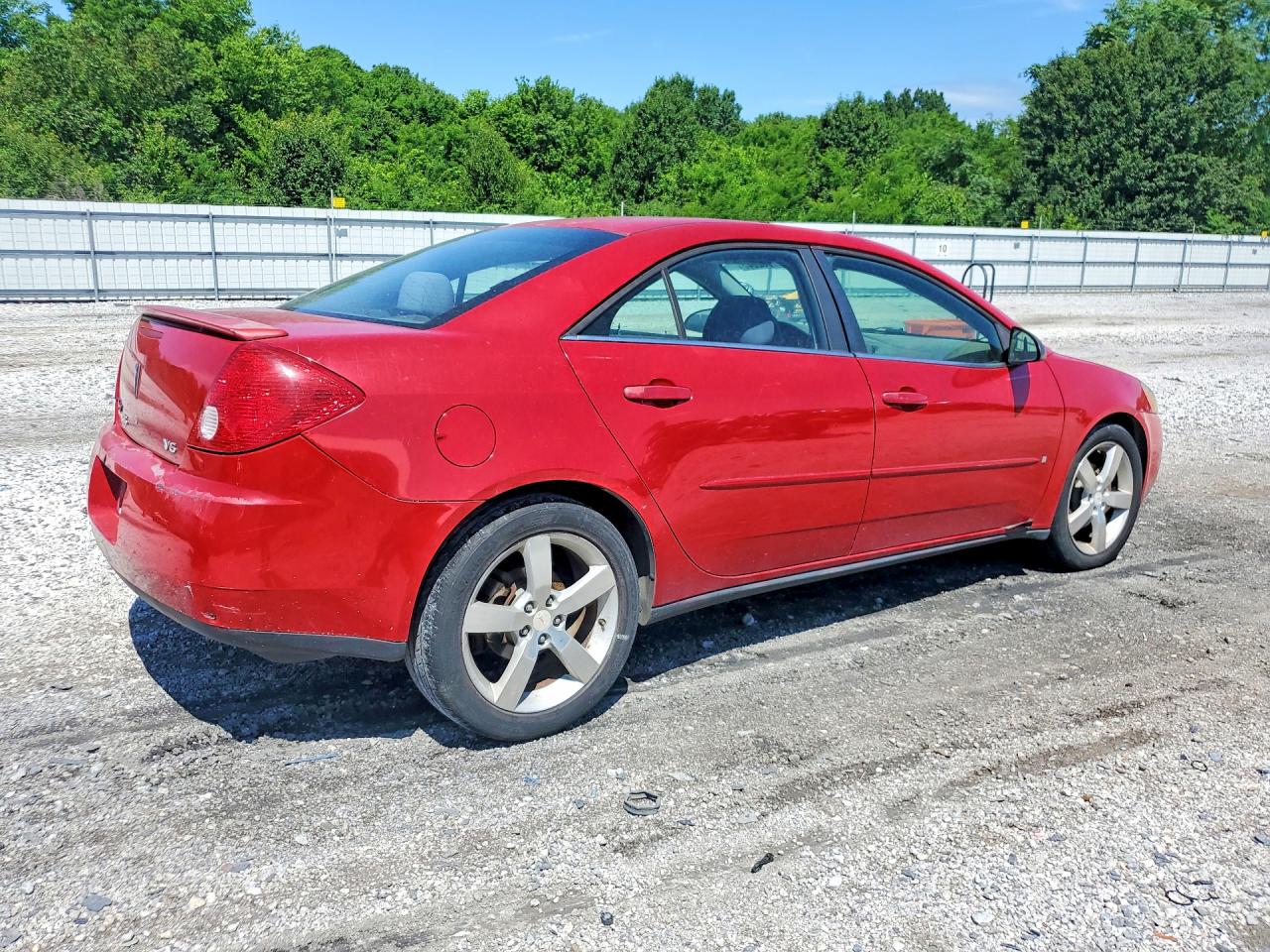 2007 Pontiac G6 Base Red vin: 1G2ZG58N974143374
