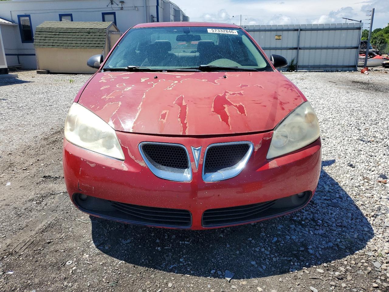 2007 Pontiac G6 Base Red vin: 1G2ZG58N974143374