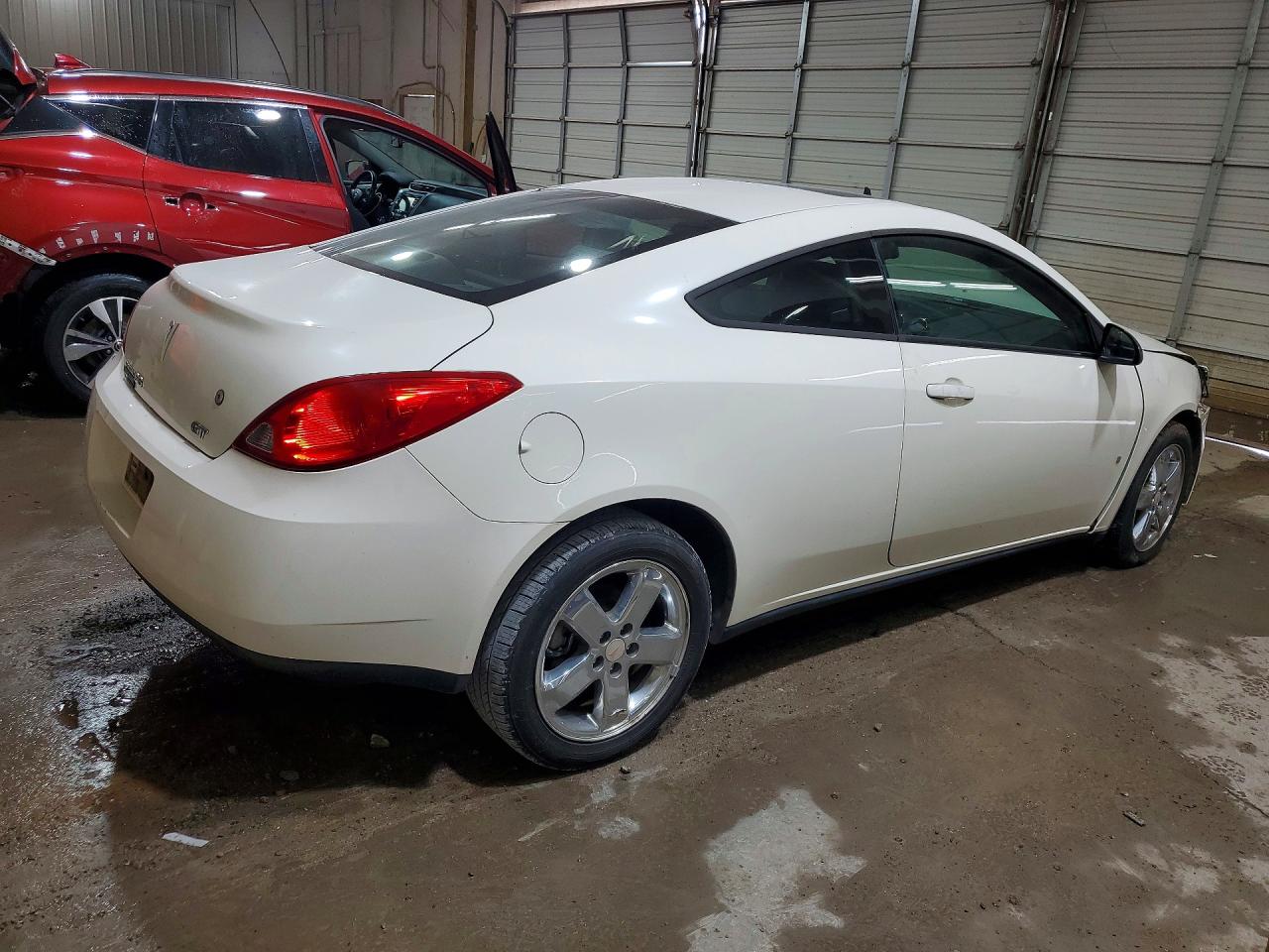 2008 Pontiac G6 Gt Белый vin: 1G2ZH17N184128134