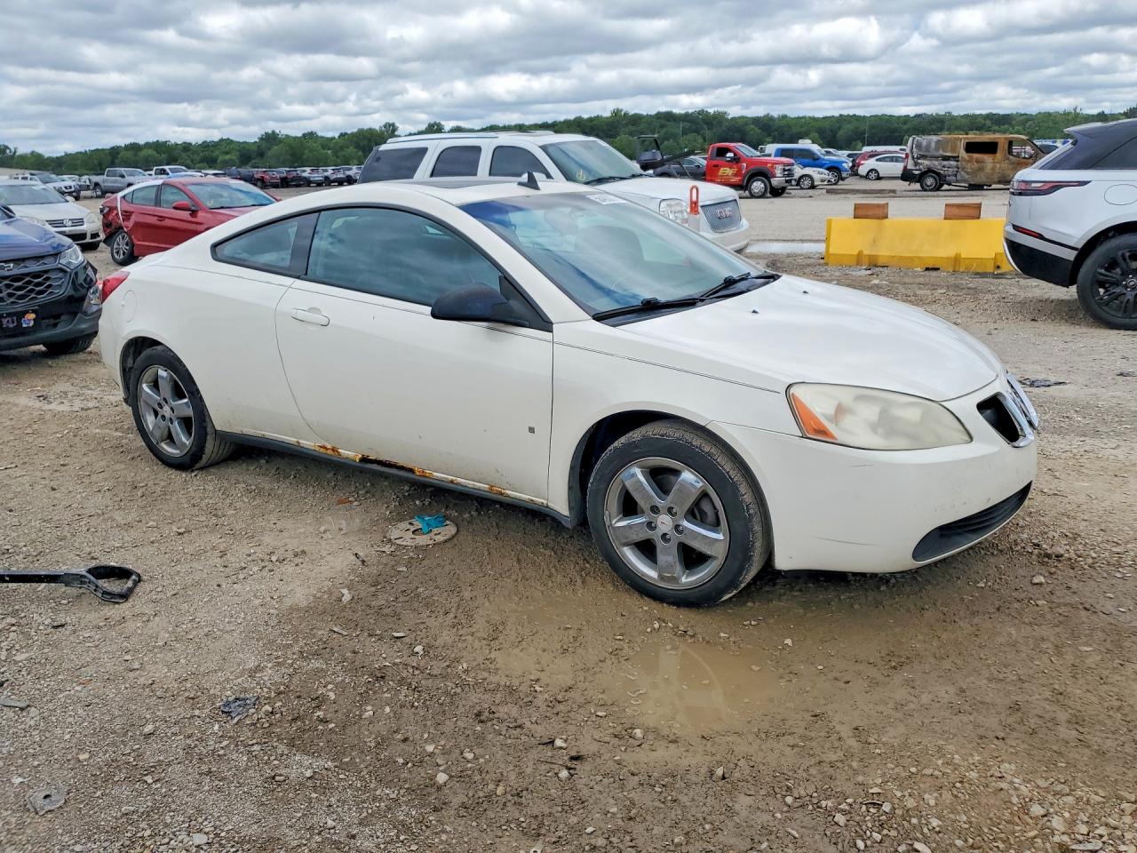 2008 Pontiac G6 Gt Белый vin: 1G2ZH17NX84158765