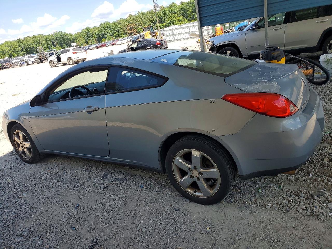 2007 Pontiac G6 Gray vin: 1G2ZH18N974265836