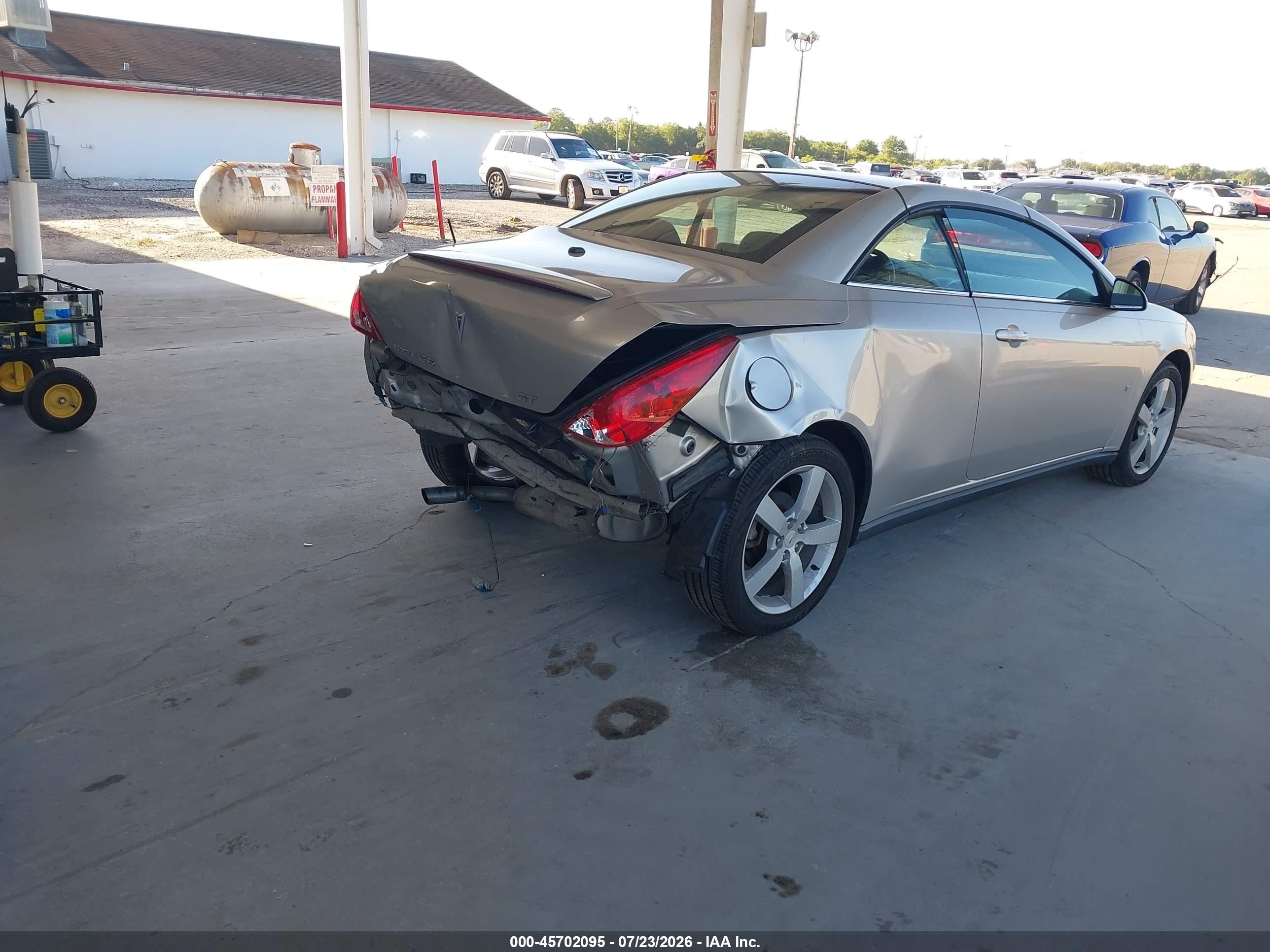2007 Pontiac G6 Gt Silver vin: 1G2ZH36N574128634