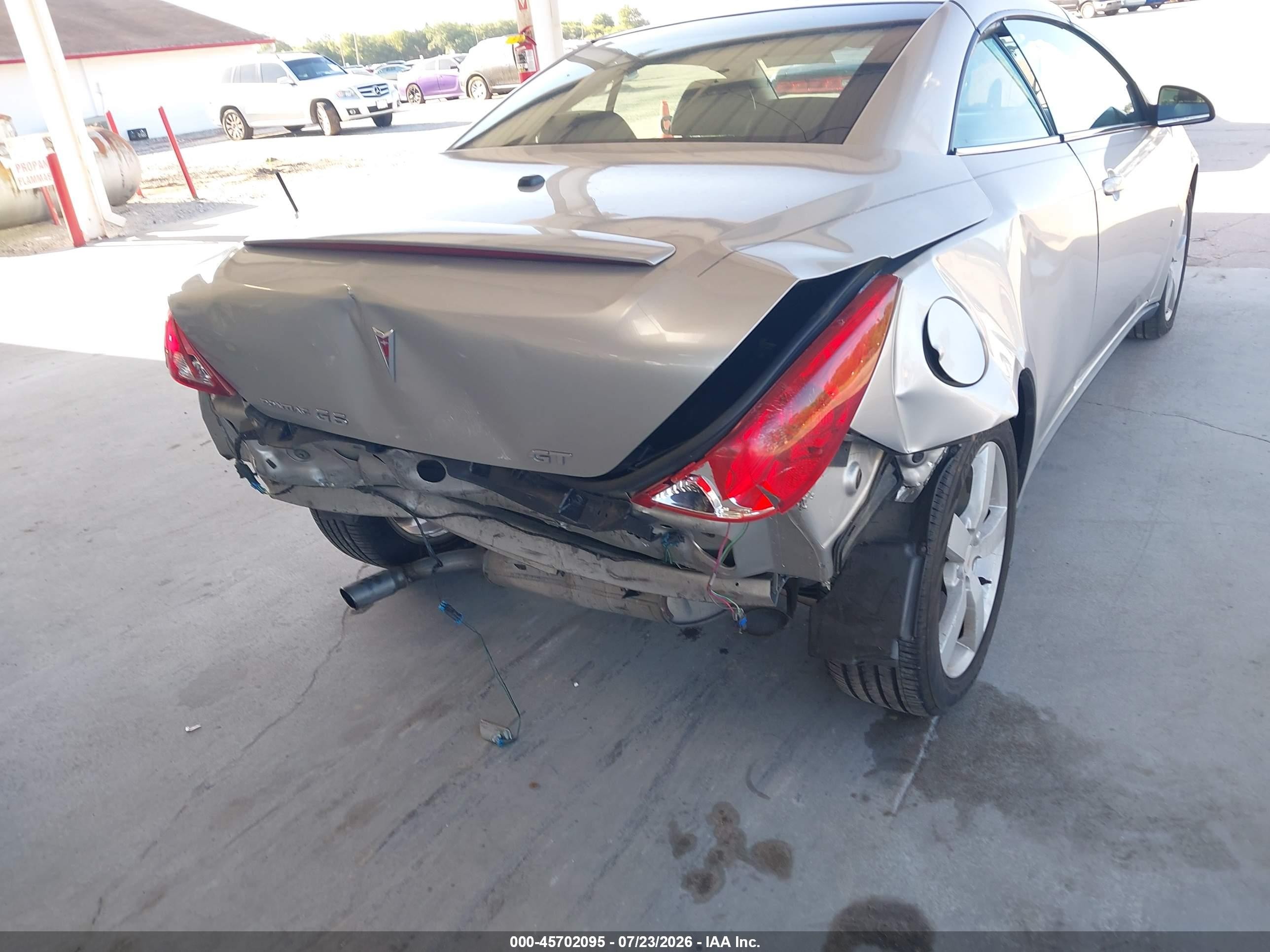 2007 Pontiac G6 Gt Silver vin: 1G2ZH36N574128634