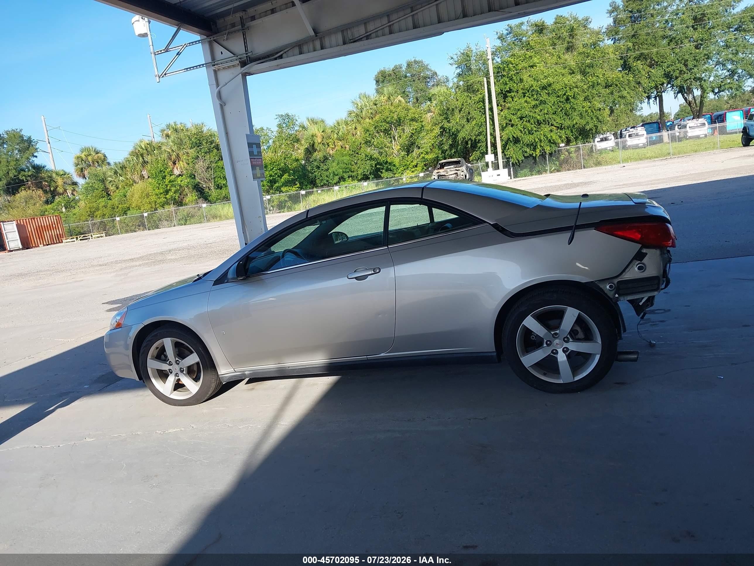 2007 Pontiac G6 Gt Silver vin: 1G2ZH36N574128634