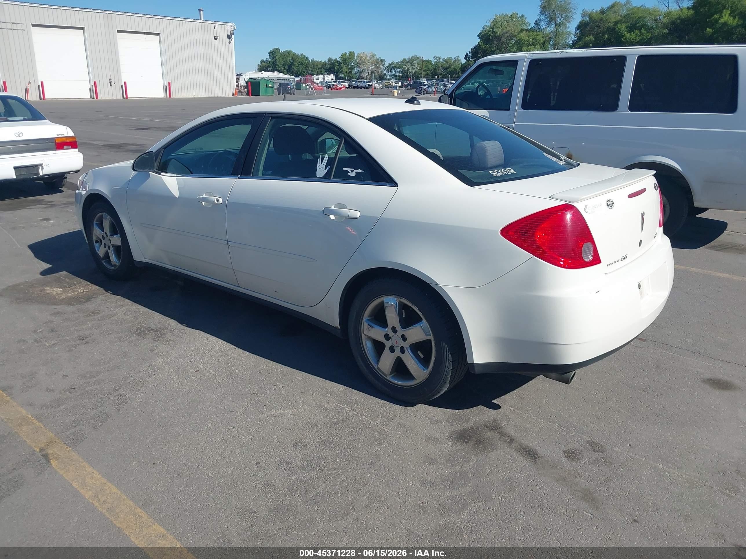 2005 Pontiac G6 Gt White vin: 1G2ZH528654142874