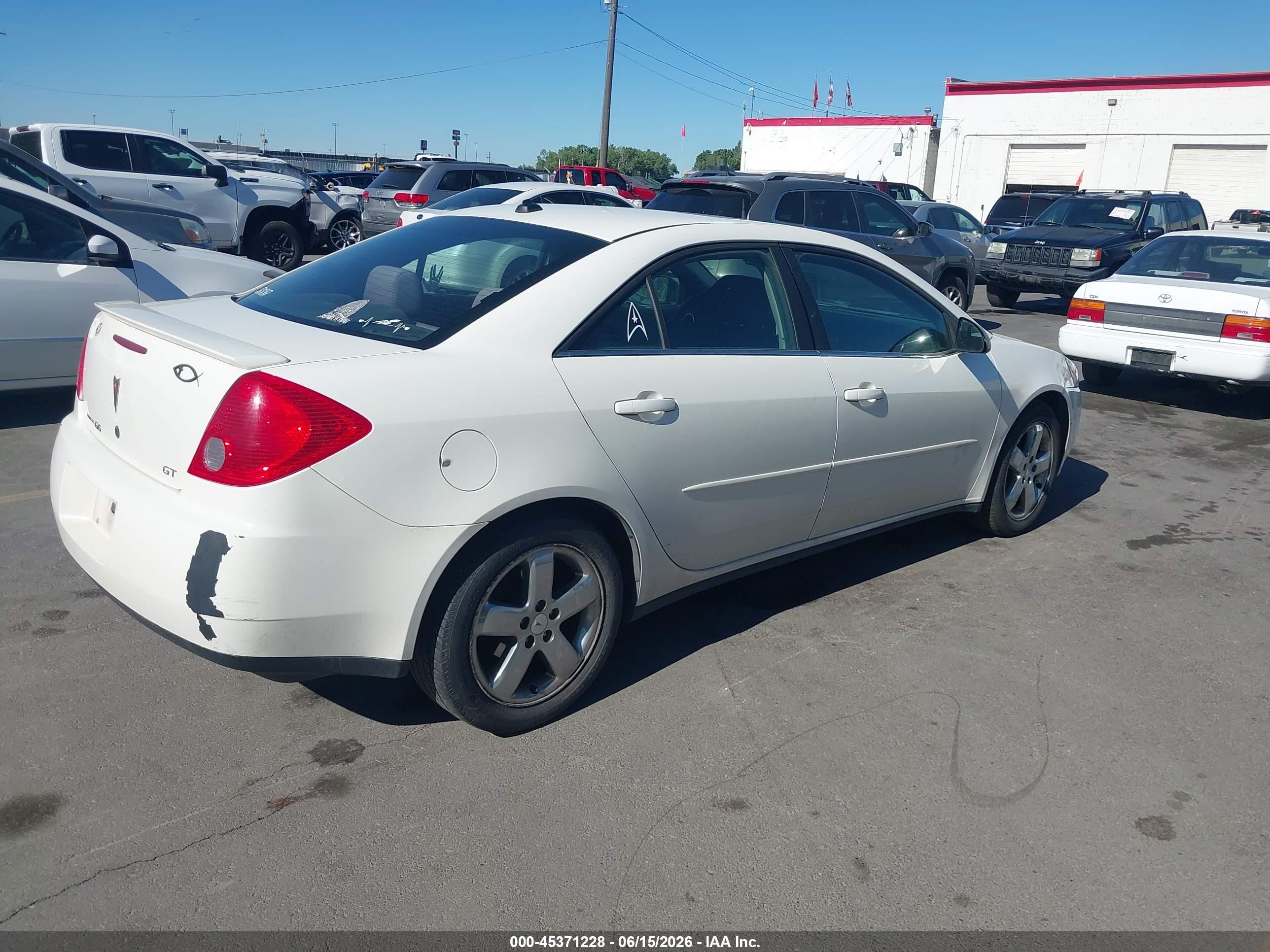 2005 Pontiac G6 Gt White vin: 1G2ZH528654142874