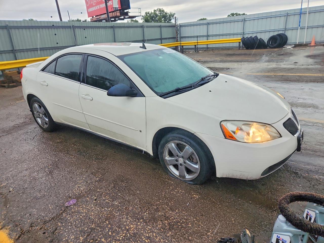 2008 Pontiac G6 Gt Белый vin: 1G2ZH57N084183861