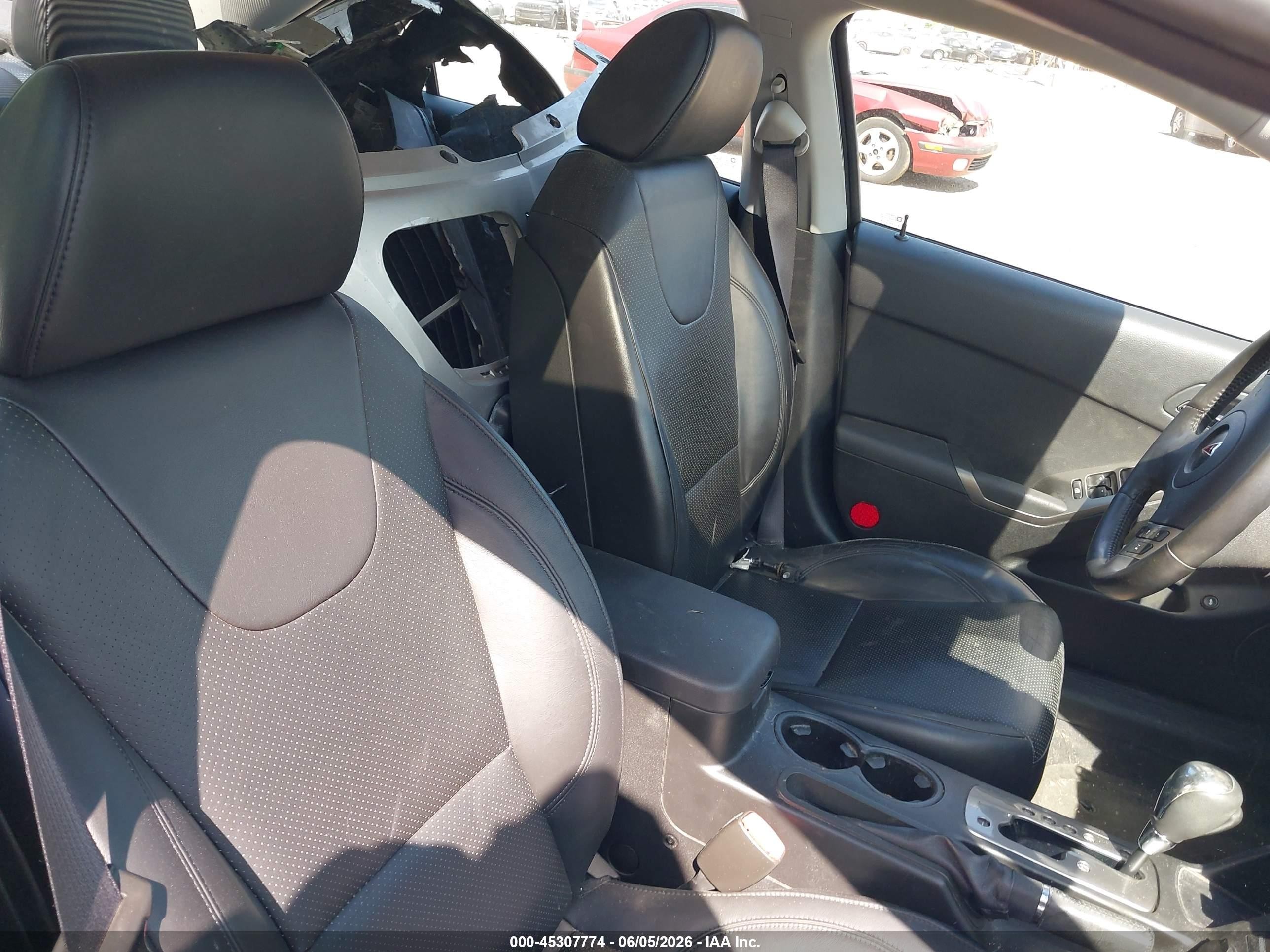 2009 Pontiac G6 Gt Silver vin: 1G2ZH57N194136615