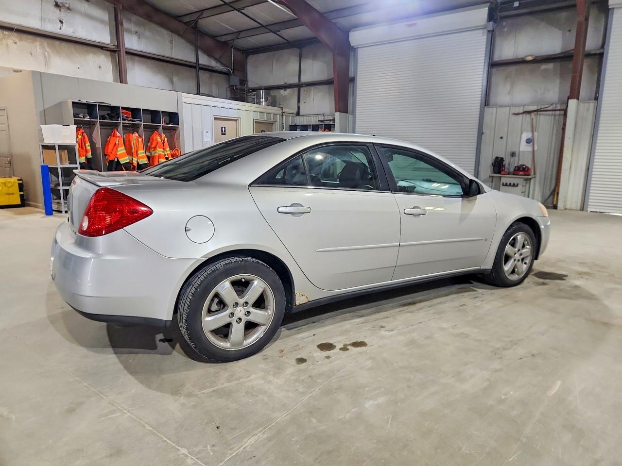 2009 Pontiac G6 Gt Silver vin: 1G2ZH57N194181201