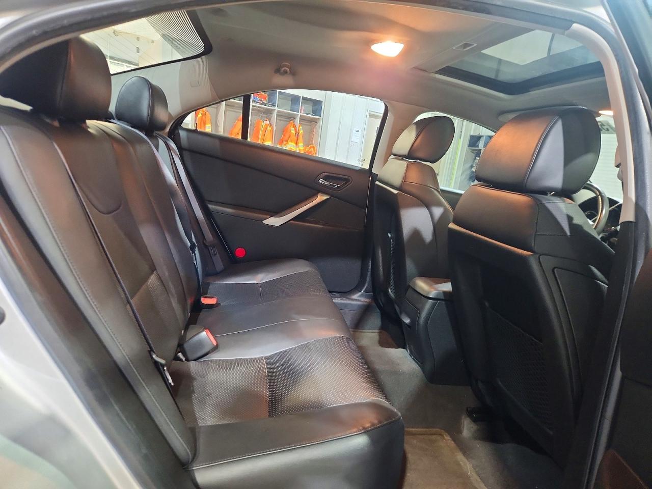 2009 Pontiac G6 Gt Silver vin: 1G2ZH57N194181201