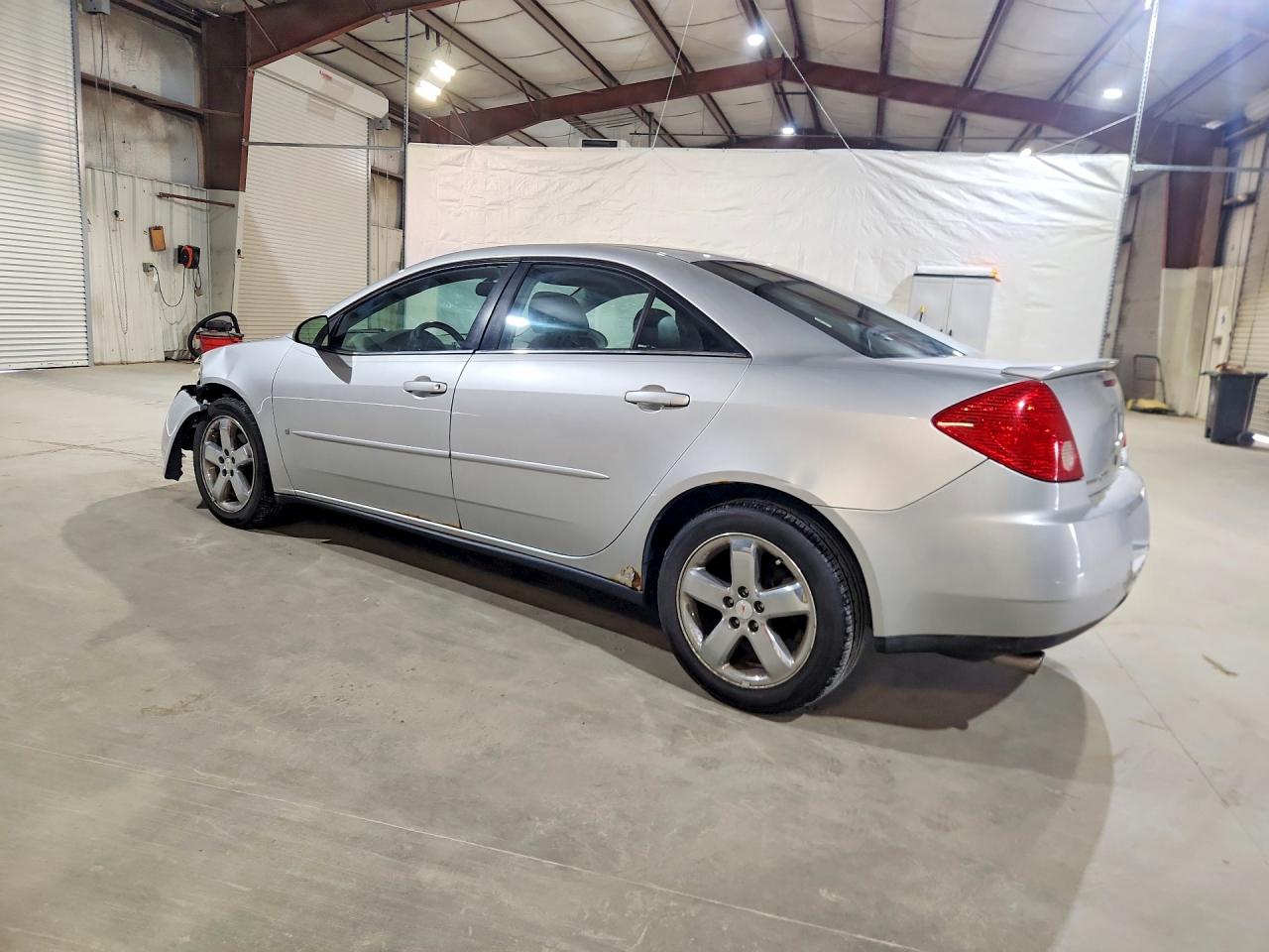2009 Pontiac G6 Gt Silver vin: 1G2ZH57N194181201