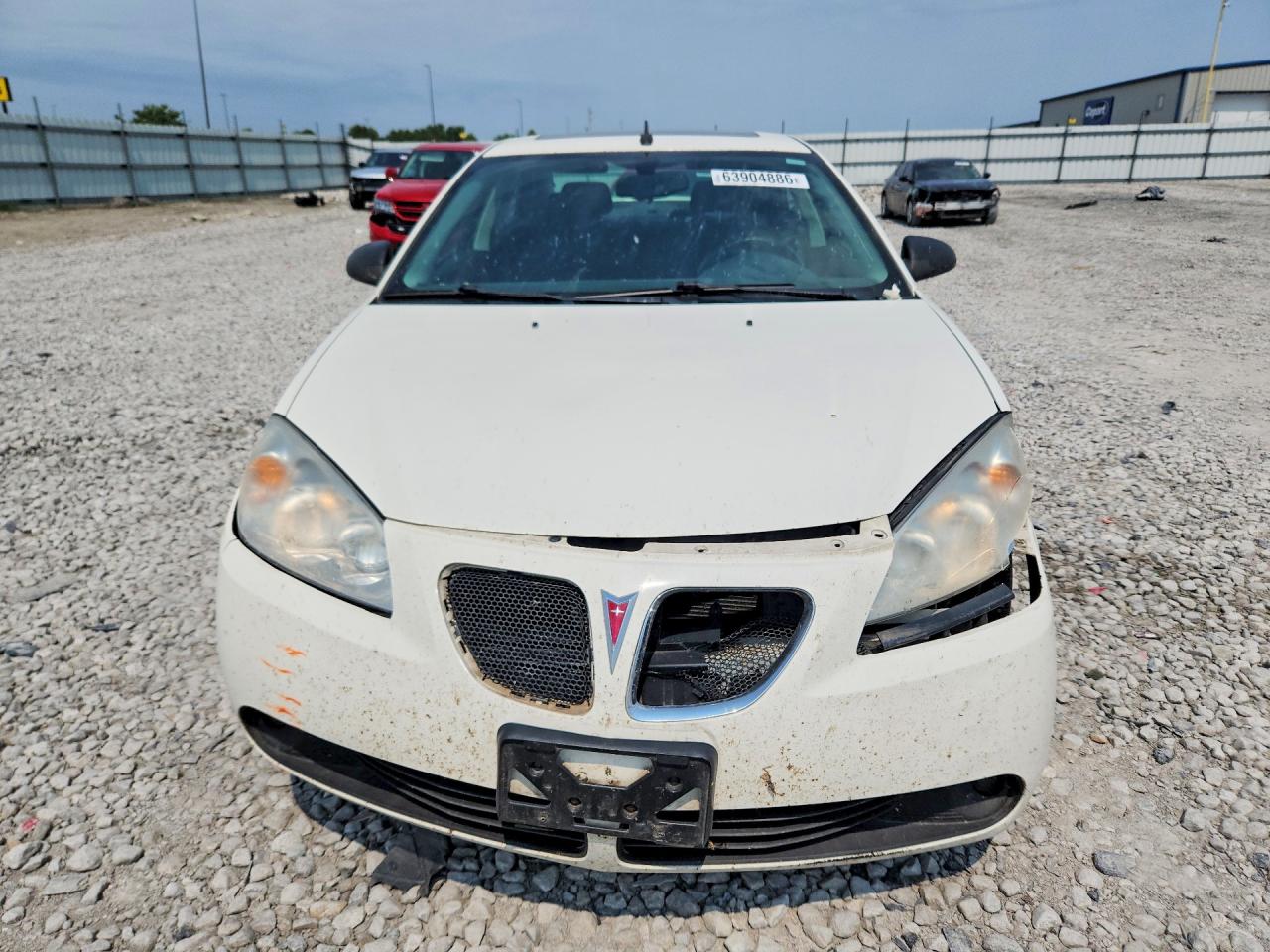 2008 Pontiac G6 Gt White vin: 1G2ZH57N284164714