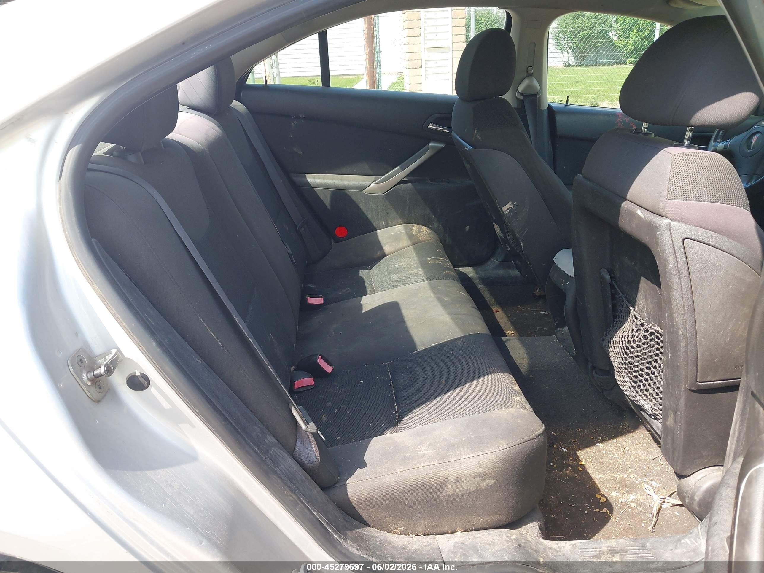 2009 Pontiac G6 Gt Silver vin: 1G2ZH57N394154467