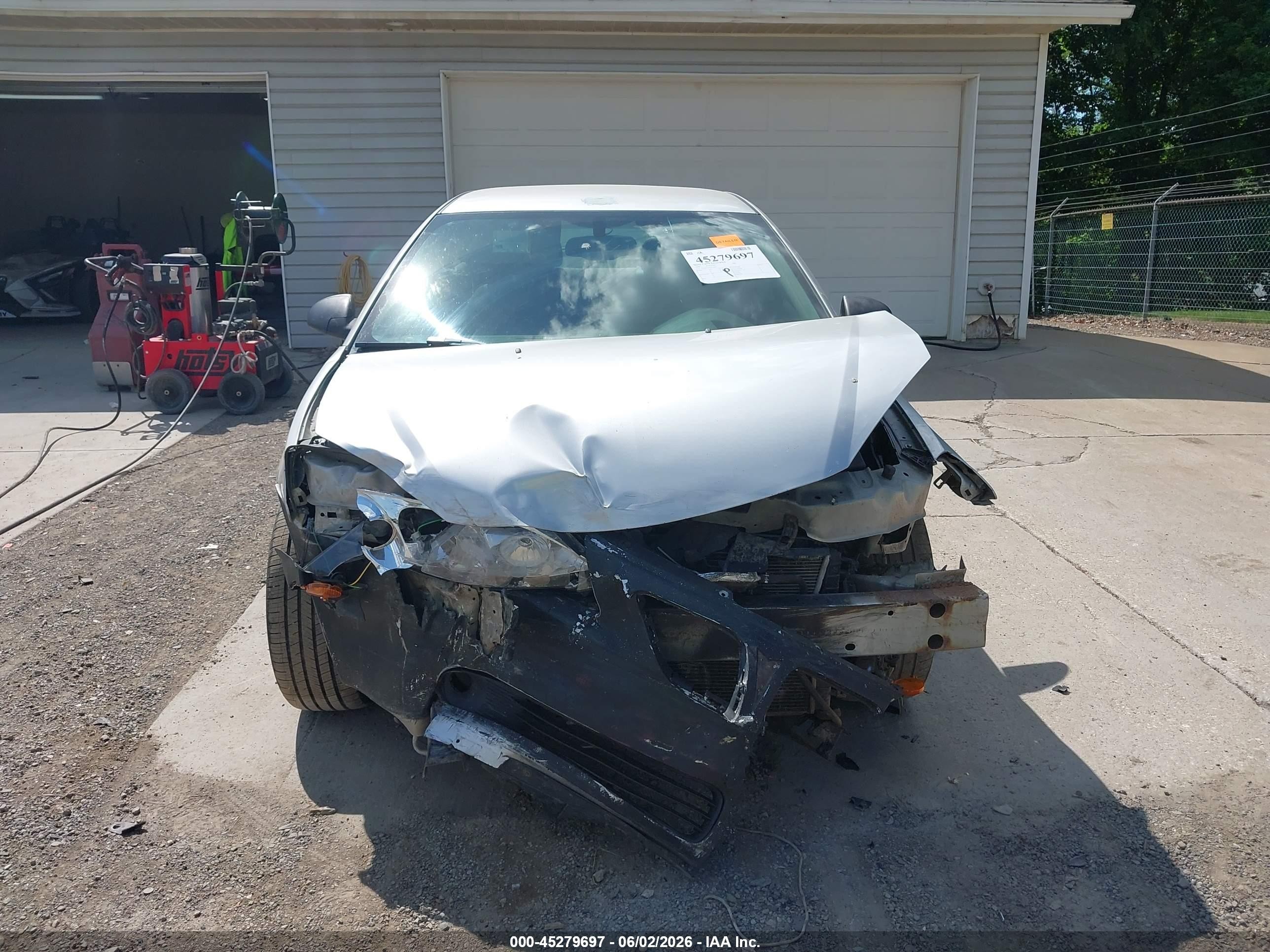 2009 Pontiac G6 Gt Silver vin: 1G2ZH57N394154467