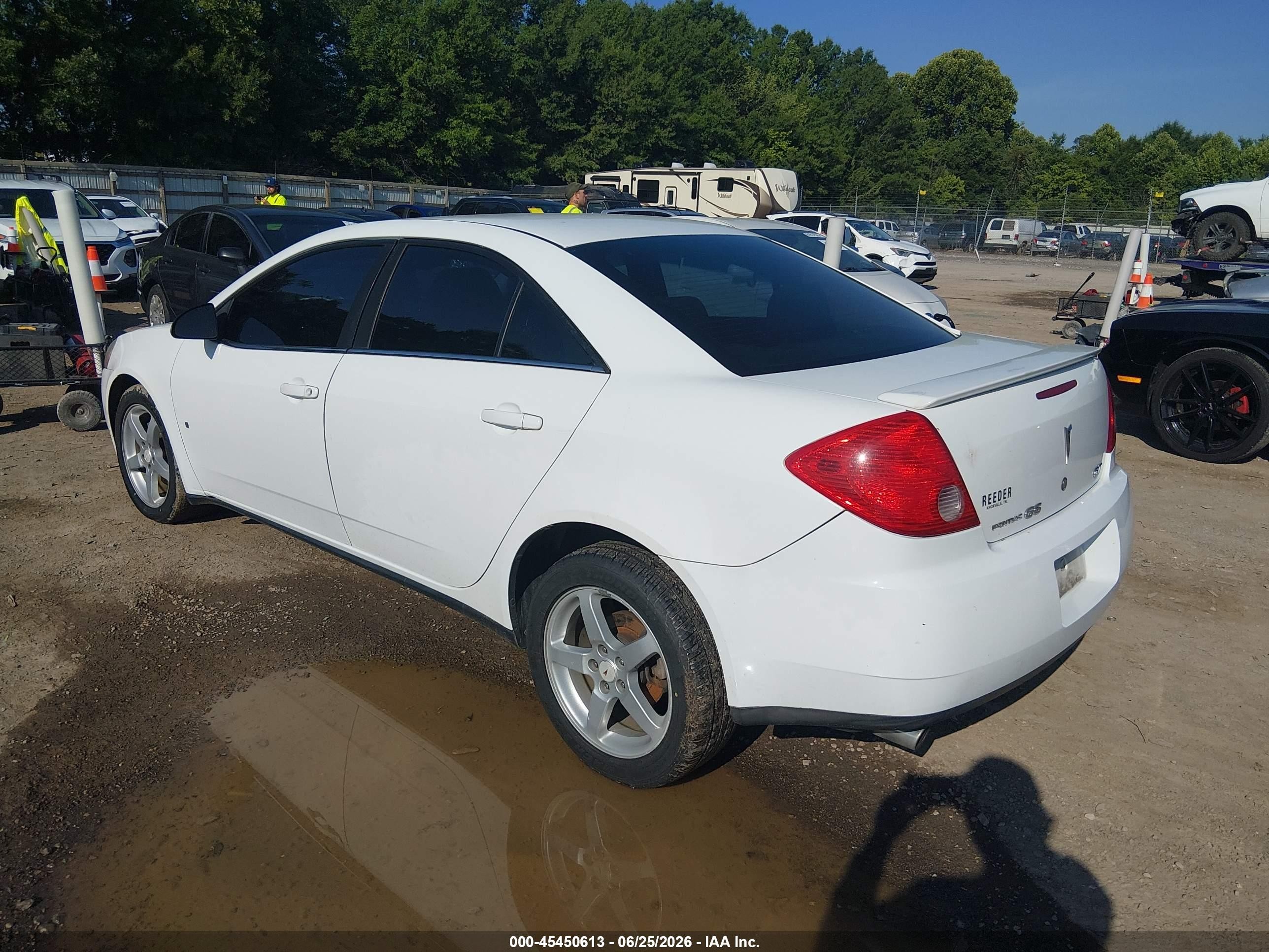 2009 Pontiac G6 Gt White vin: 1G2ZH57N494159810