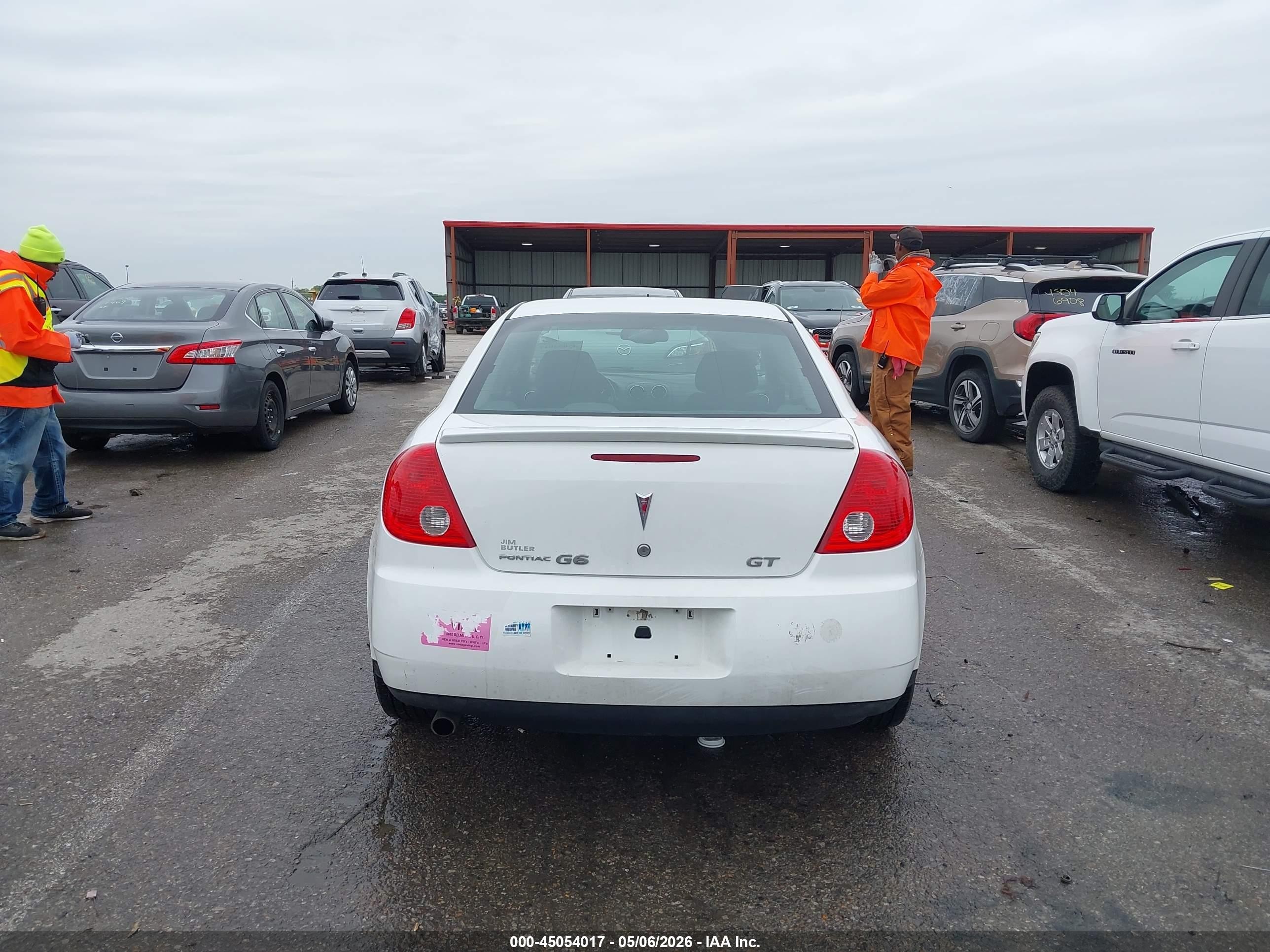 2009 Pontiac G6 Gt White vin: 1G2ZH57N694142037