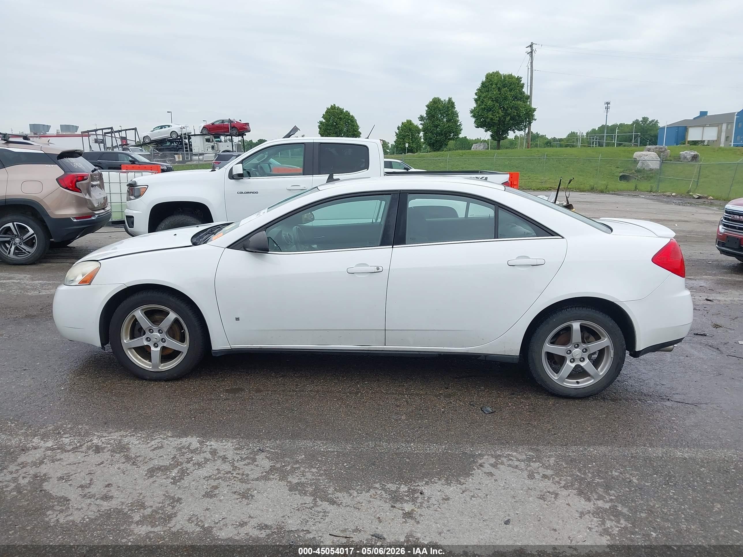 2009 Pontiac G6 Gt White vin: 1G2ZH57N694142037