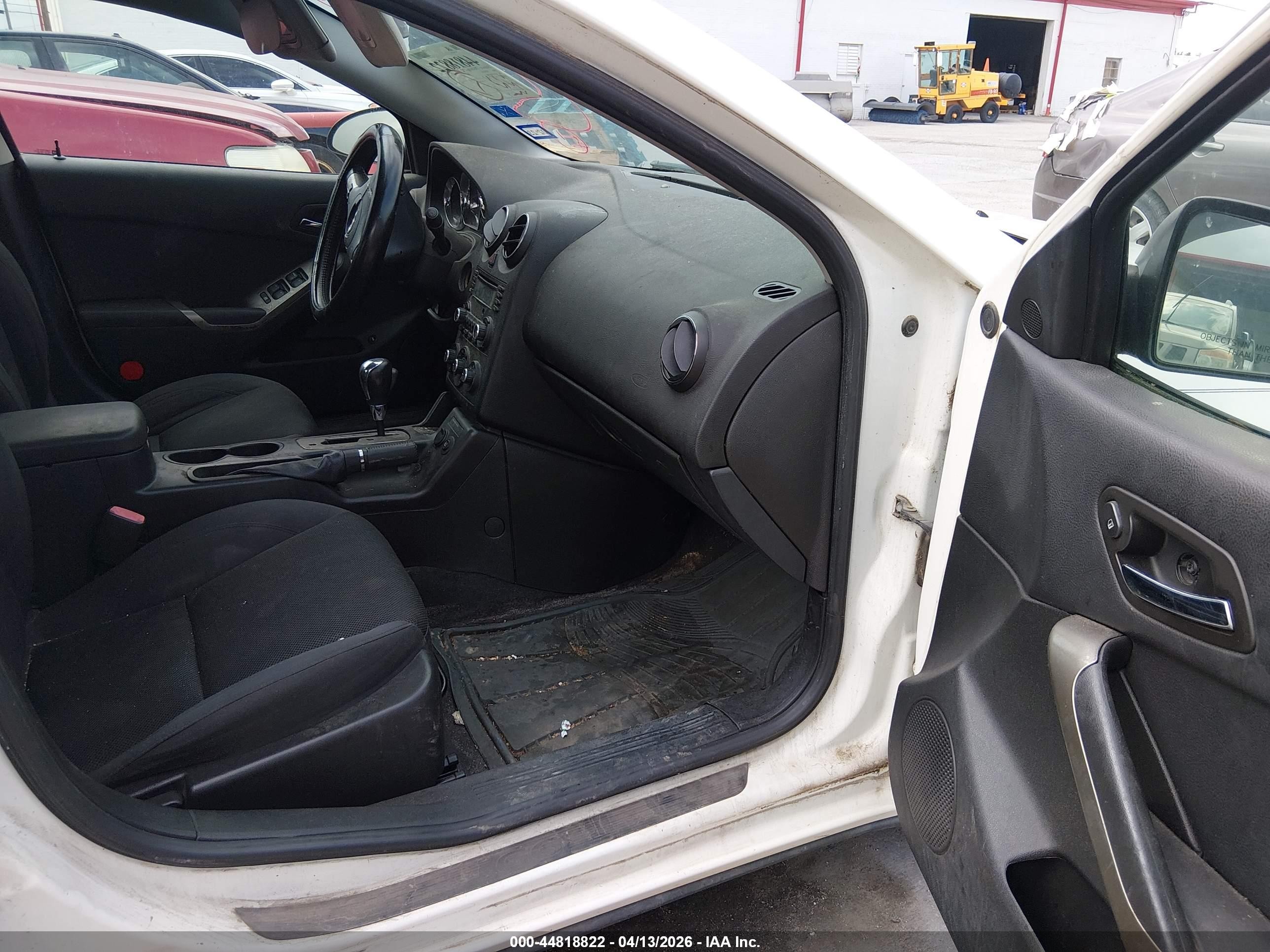 2008 Pontiac G6 Gt White vin: 1G2ZH57N984225492
