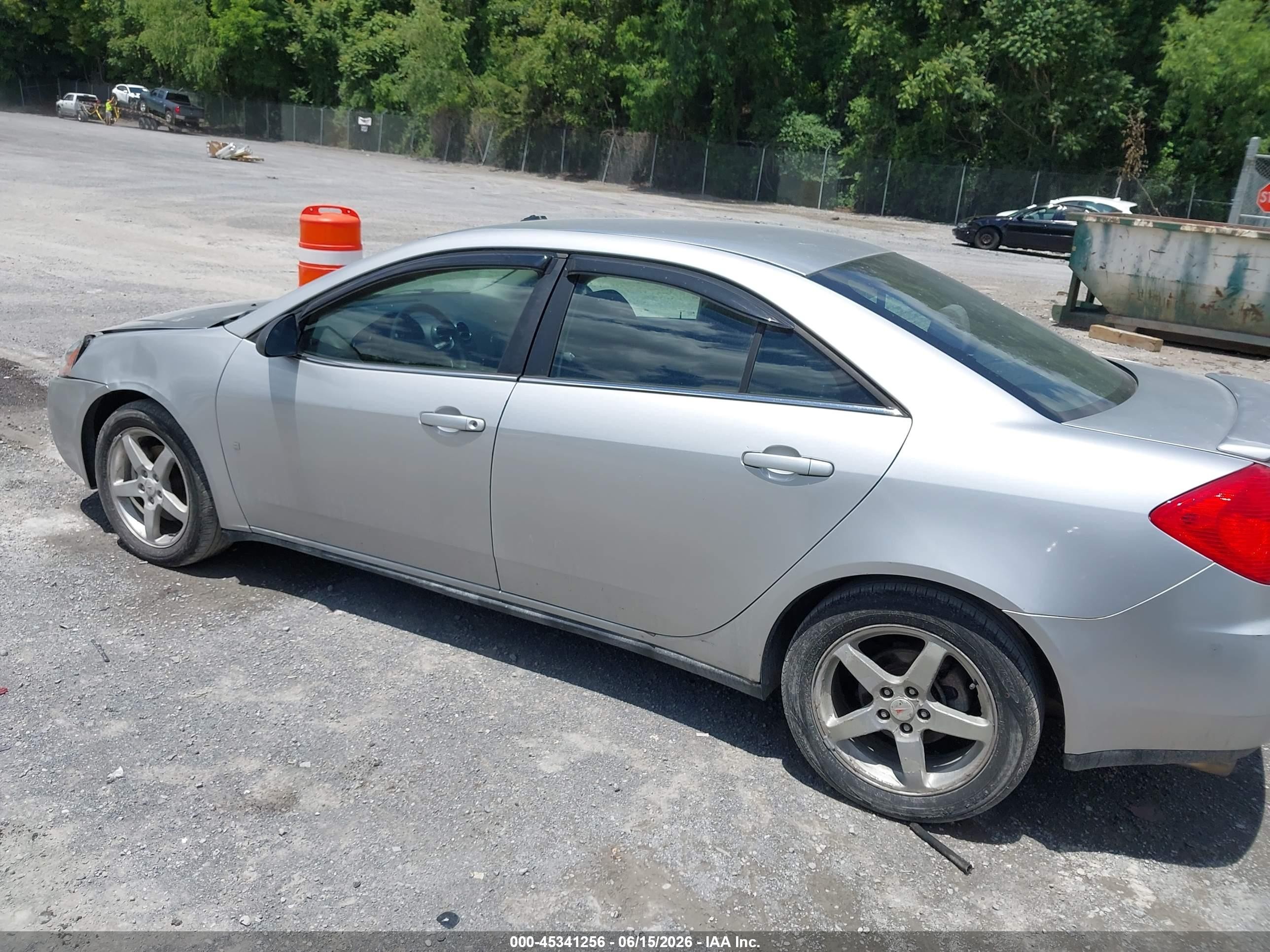 2009 Pontiac G6 Gt Silver vin: 1G2ZH57N994151184
