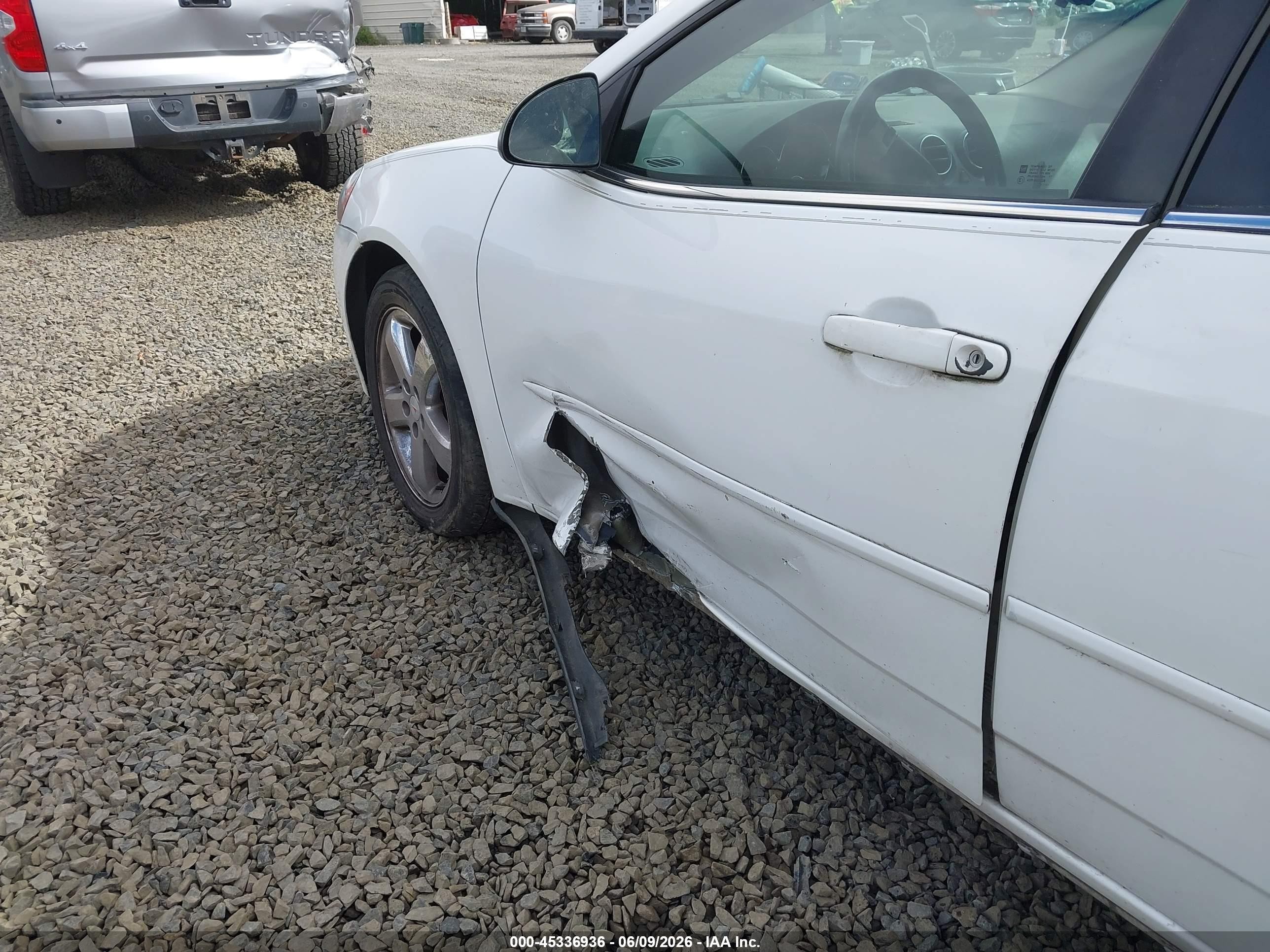 2008 Pontiac G6 Gt White vin: 1G2ZH57NX84125157