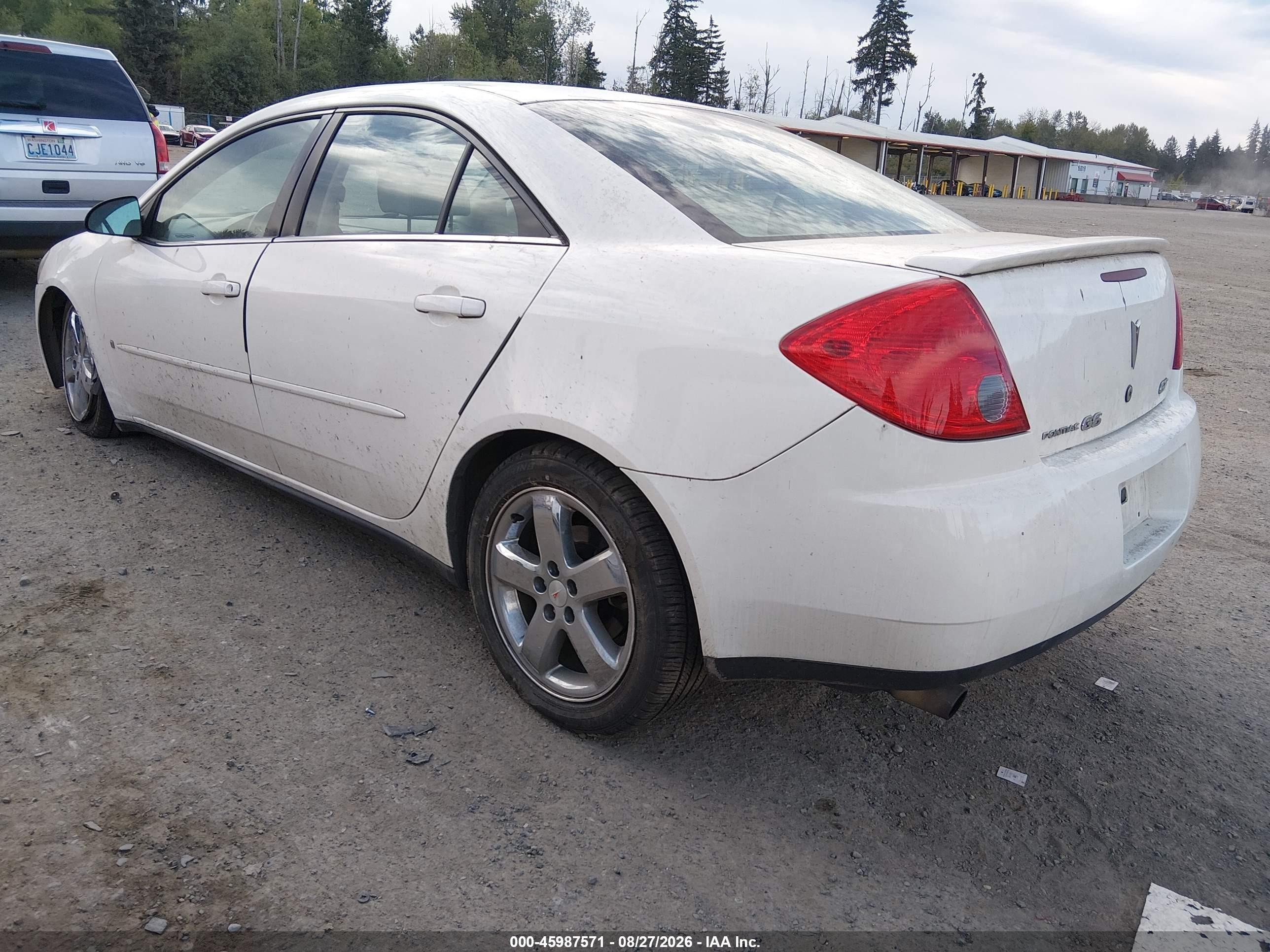 2008 Pontiac G6 Gt White vin: 1G2ZH57NX84195726