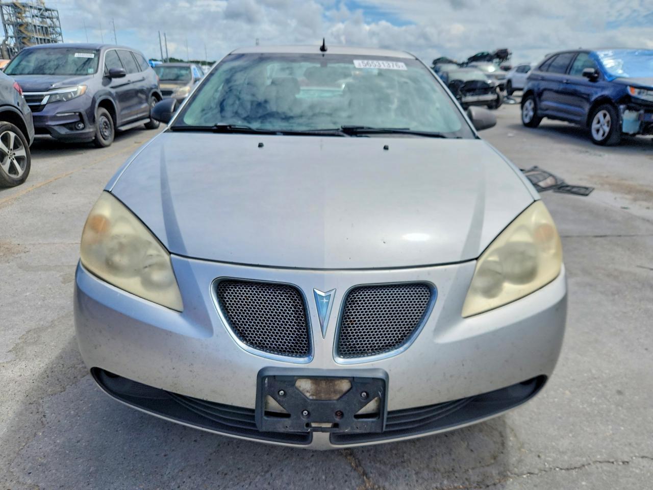 2008 Pontiac G6 Gt Silver vin: 1G2ZH57NX84229115