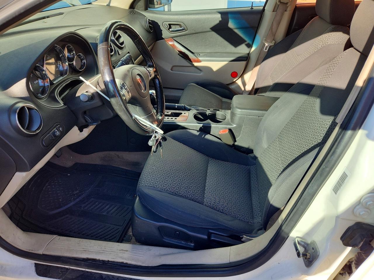 2007 Pontiac G6 Gt White vin: 1G2ZH58N474243363