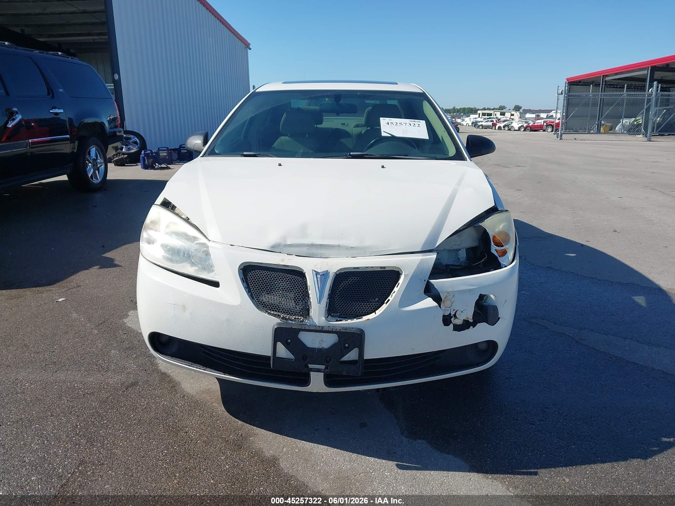 2007 Pontiac G6 Gt White vin: 1G2ZH58N574228466