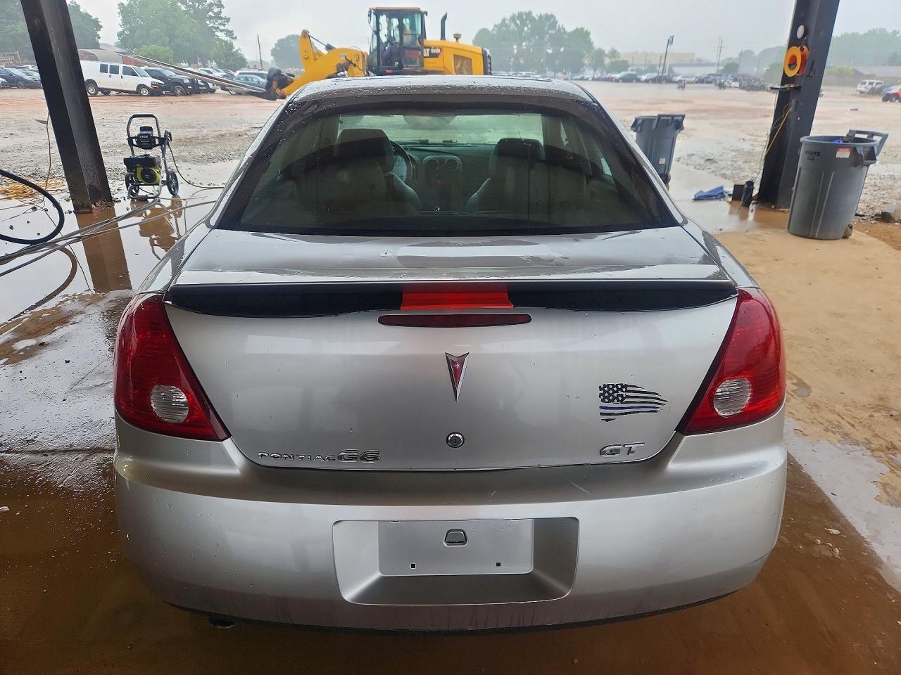 2007 Pontiac G6 Gt Silver vin: 1G2ZH58N674165569
