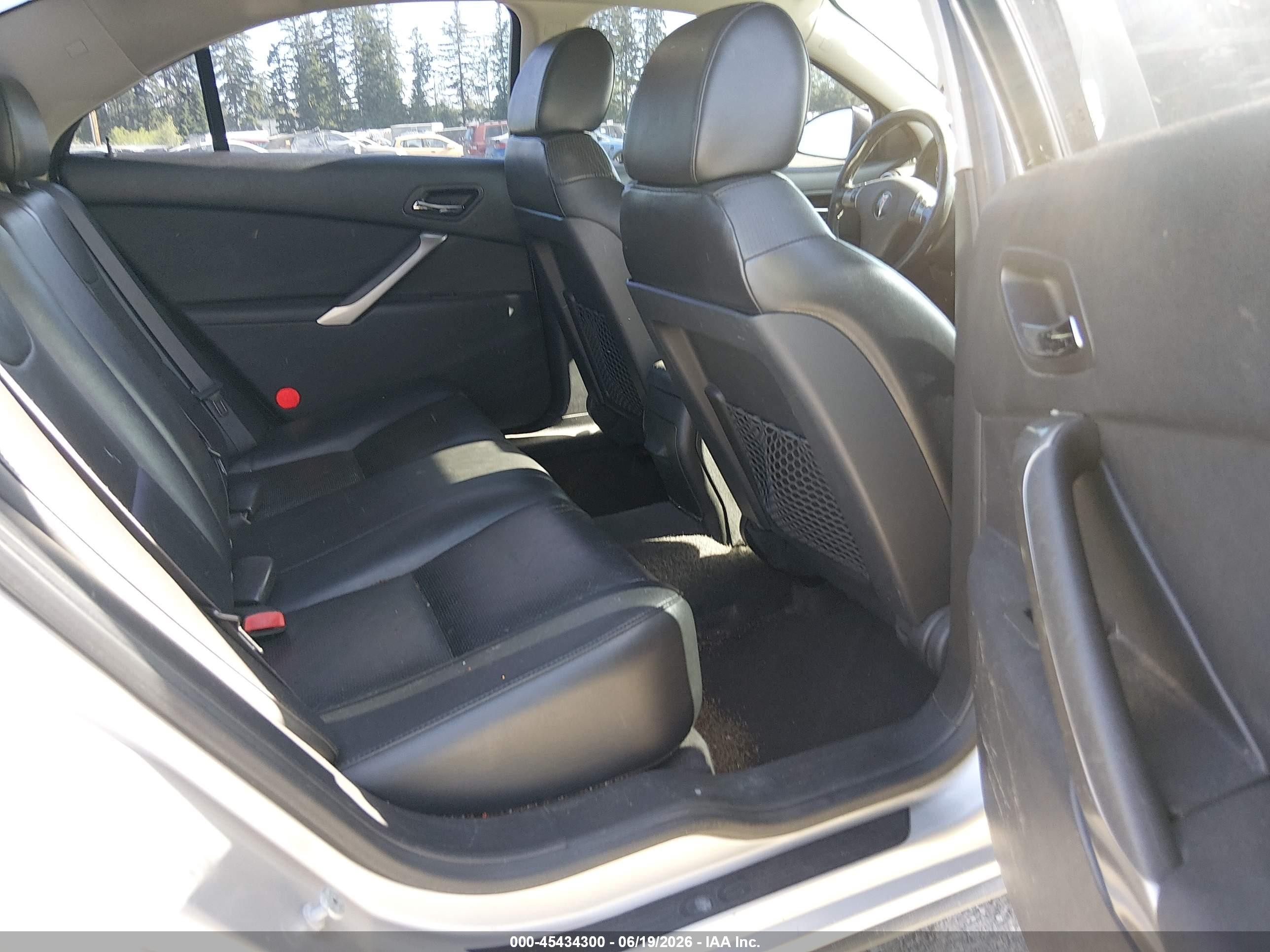 2007 Pontiac G6 Gt Silver vin: 1G2ZH58N874120911