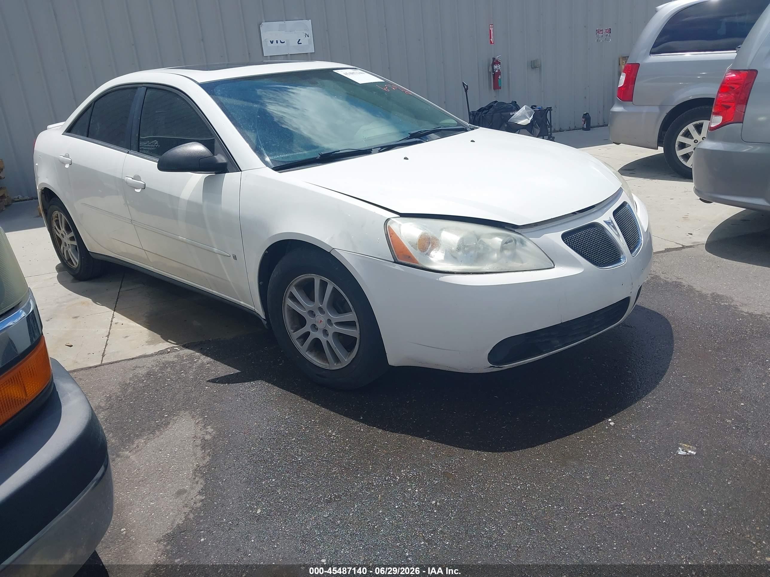 2007 Pontiac G6 Gt White vin: 1G2ZH58N874246511