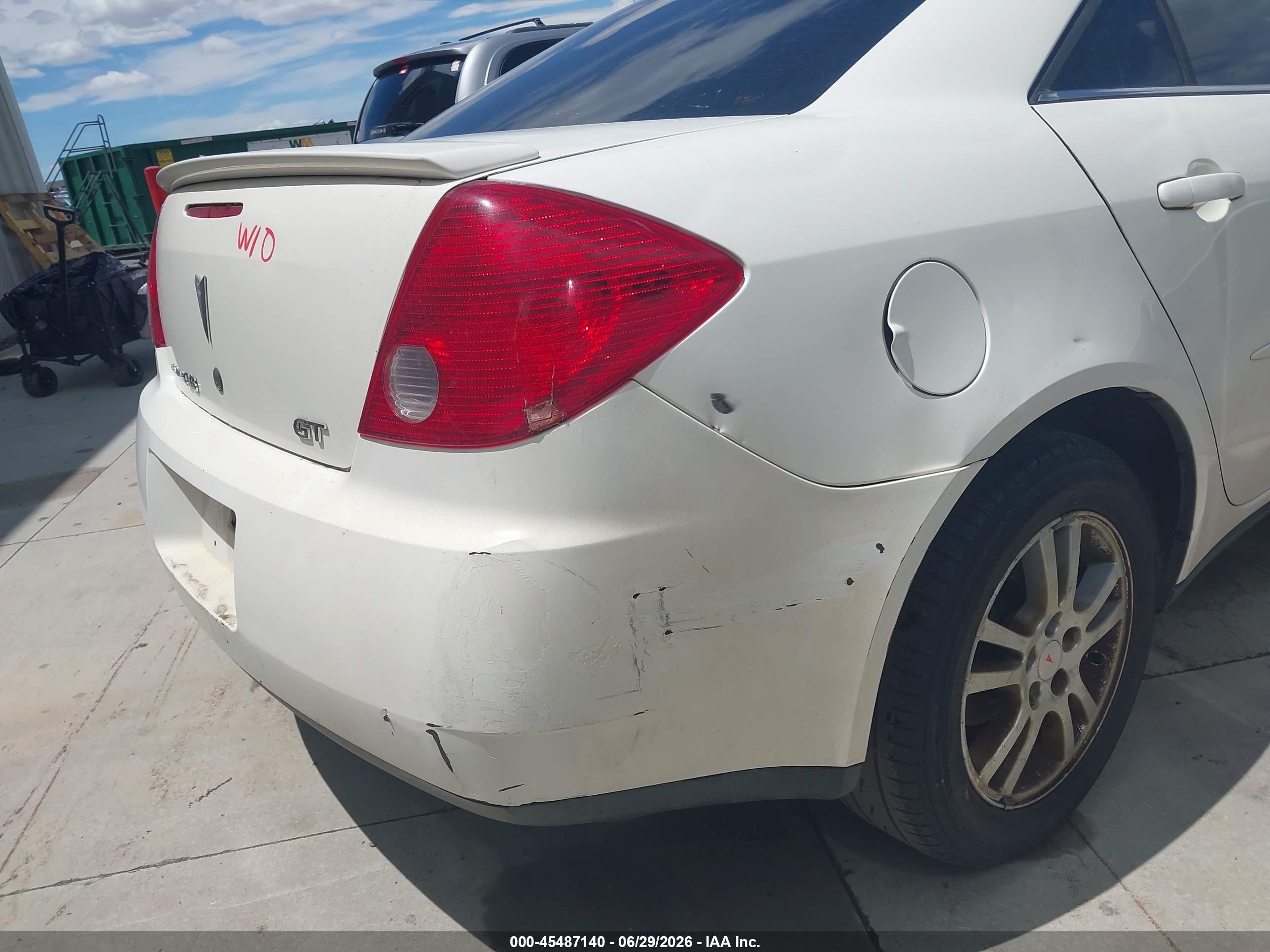 2007 Pontiac G6 Gt White vin: 1G2ZH58N874246511