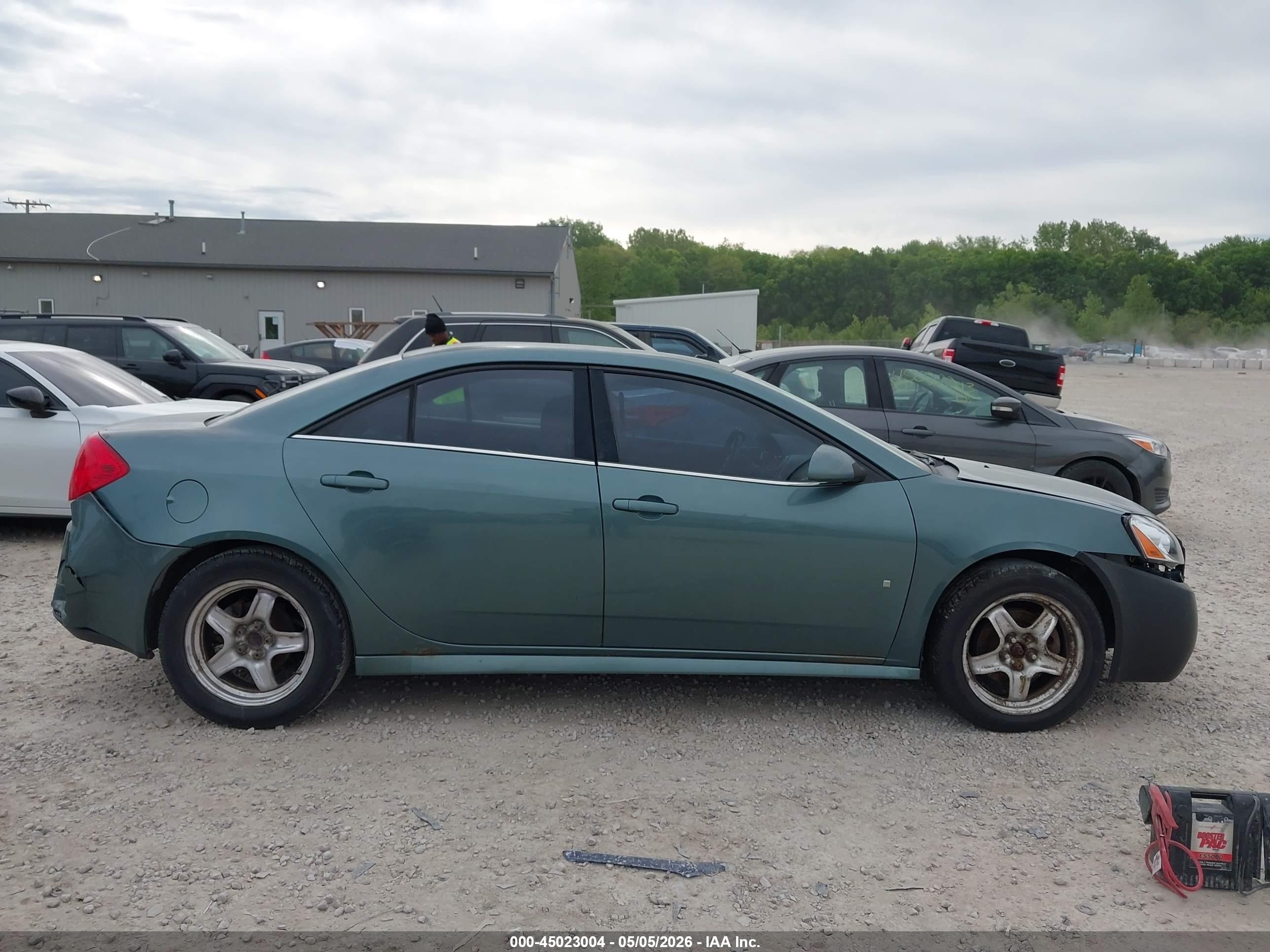 2009 Pontiac G6 New Se Зеленый vin: 1G2ZJ57B194240581