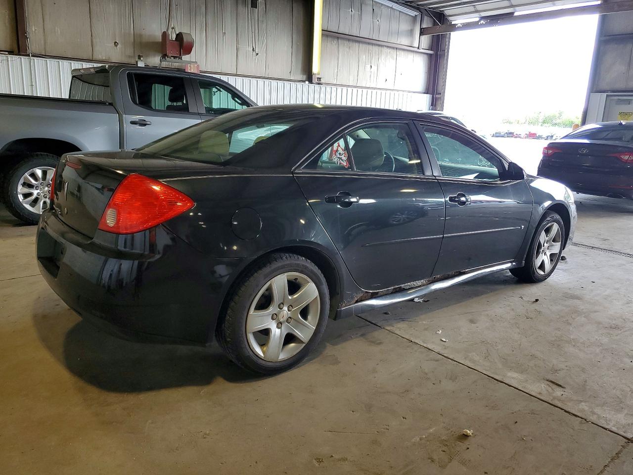 2009 Pontiac G6 Black vin: 1G2ZJ57B294238015